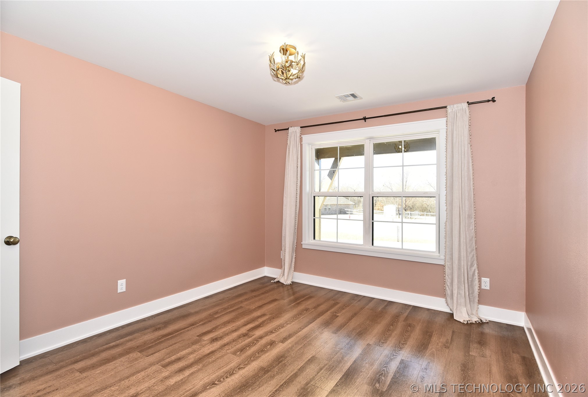 8901 N 63rd East Avenue