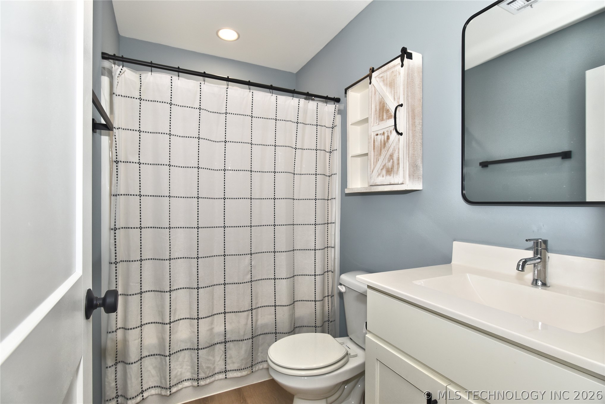 8901 N 63rd East Avenue