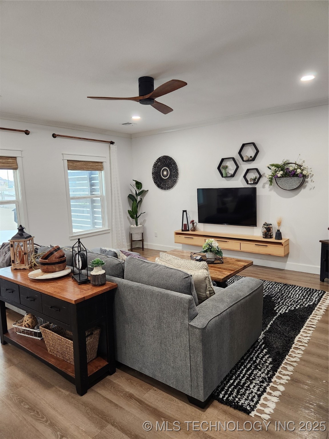 8901 N 63rd East Avenue