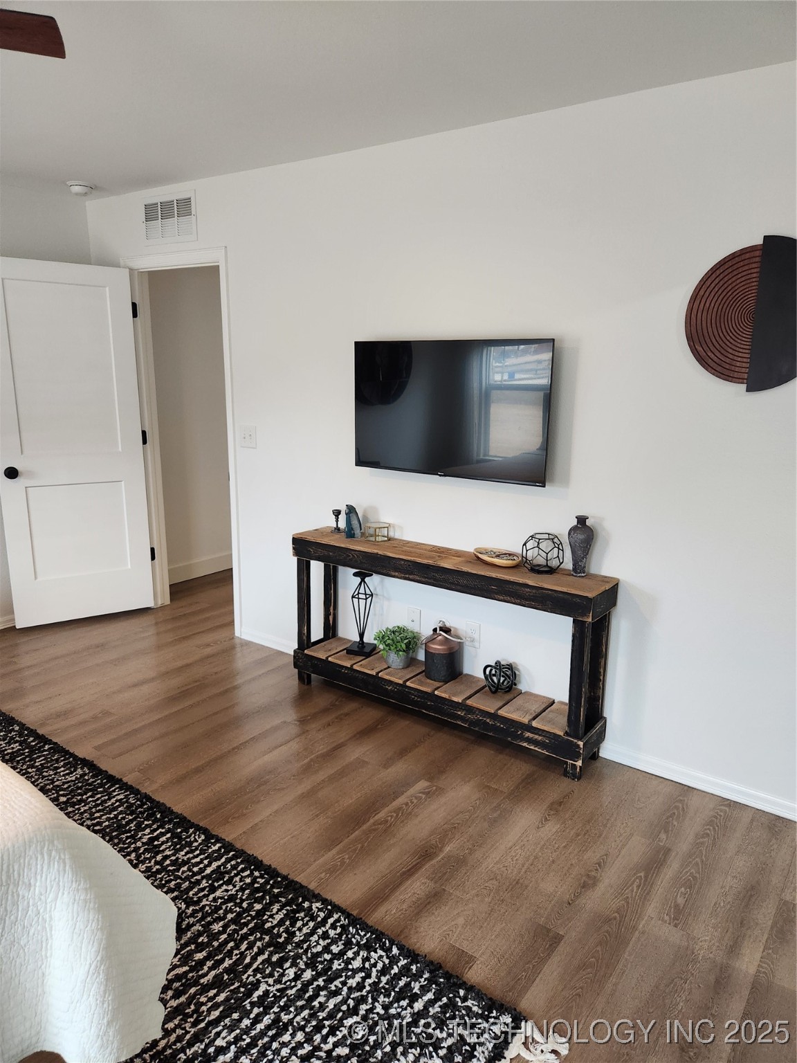 8901 N 63rd East Avenue