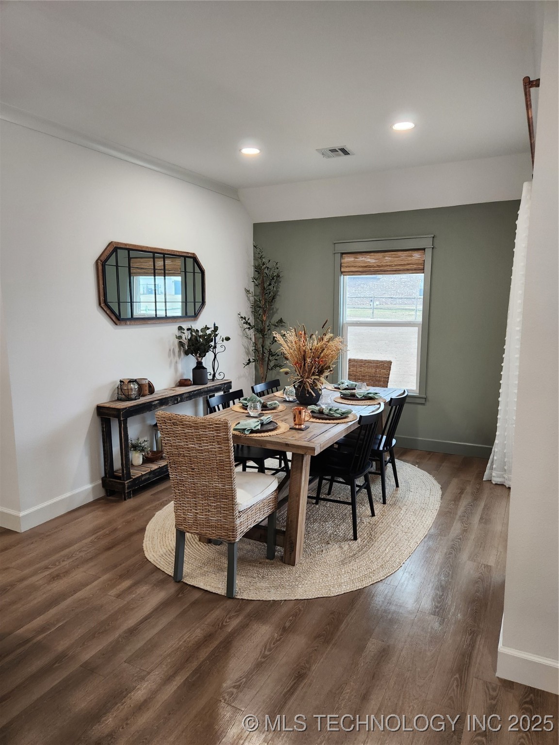 8901 N 63rd East Avenue