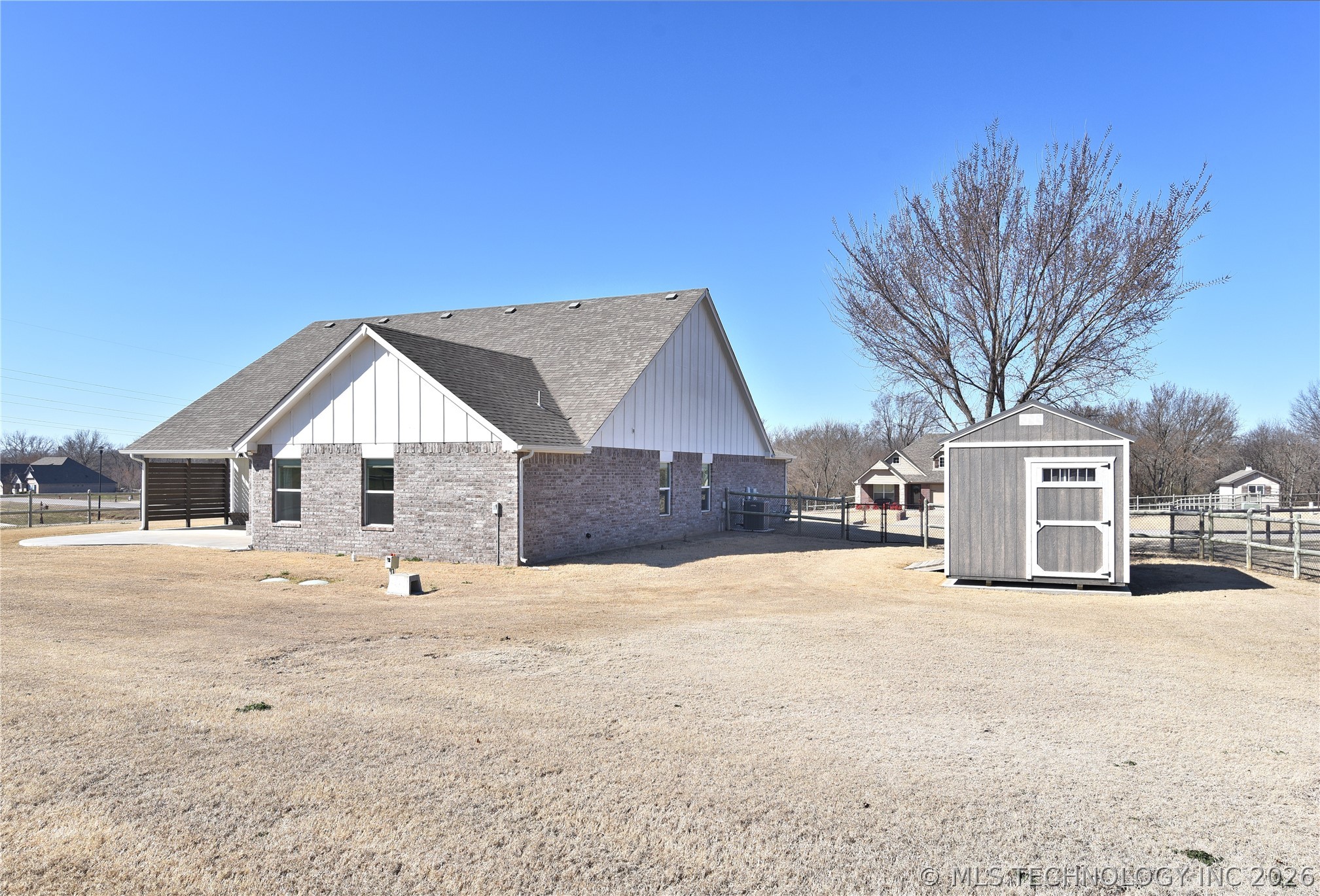 8901 N 63rd East Avenue