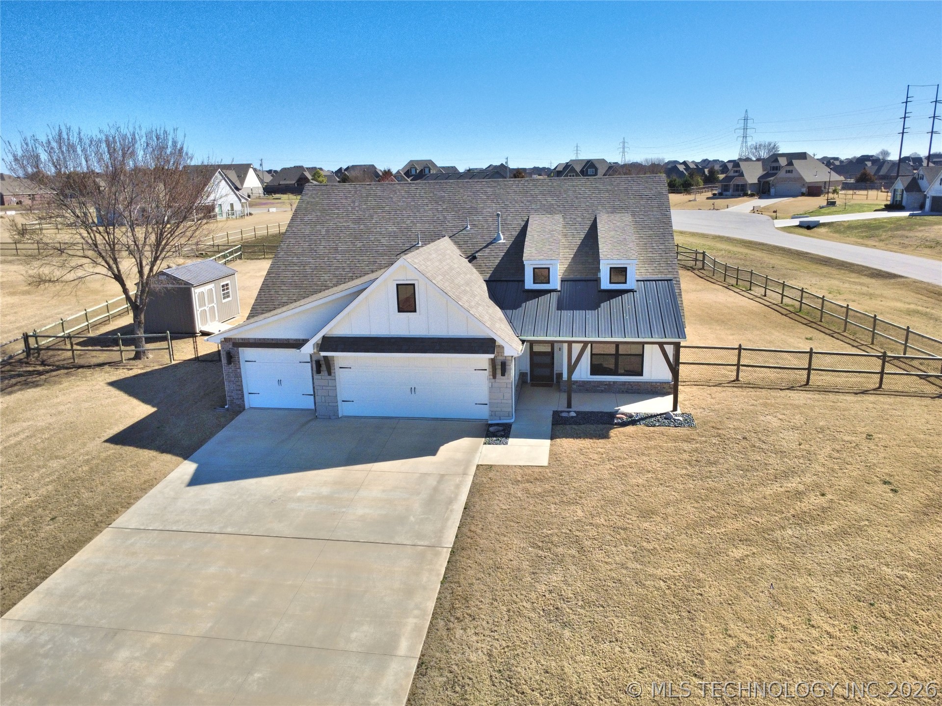 8901 N 63rd East Avenue