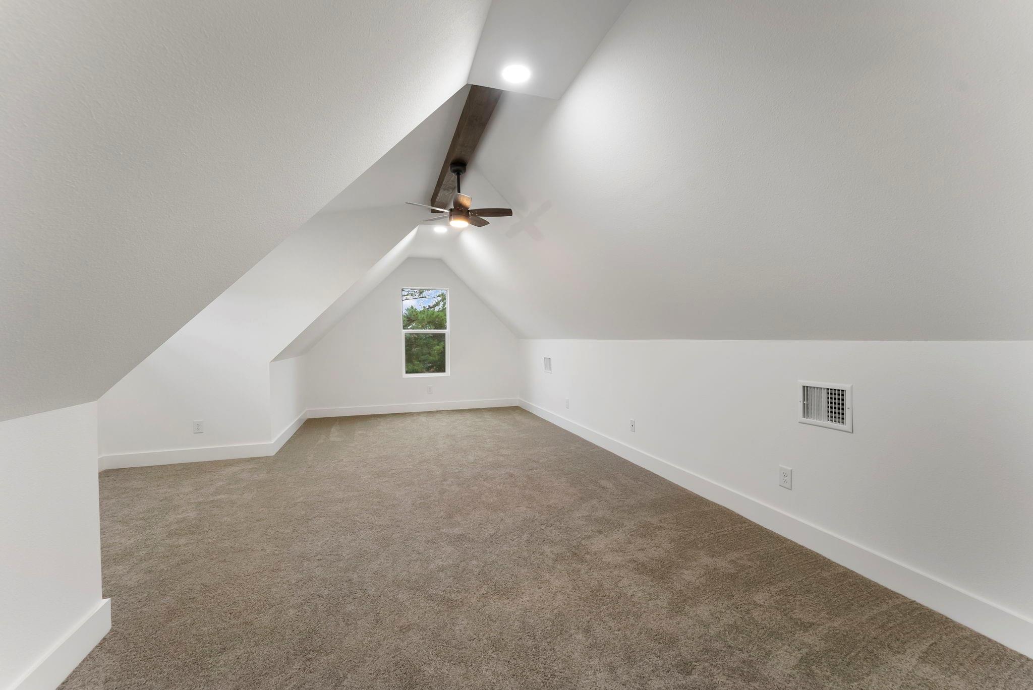 3709 Oak Court