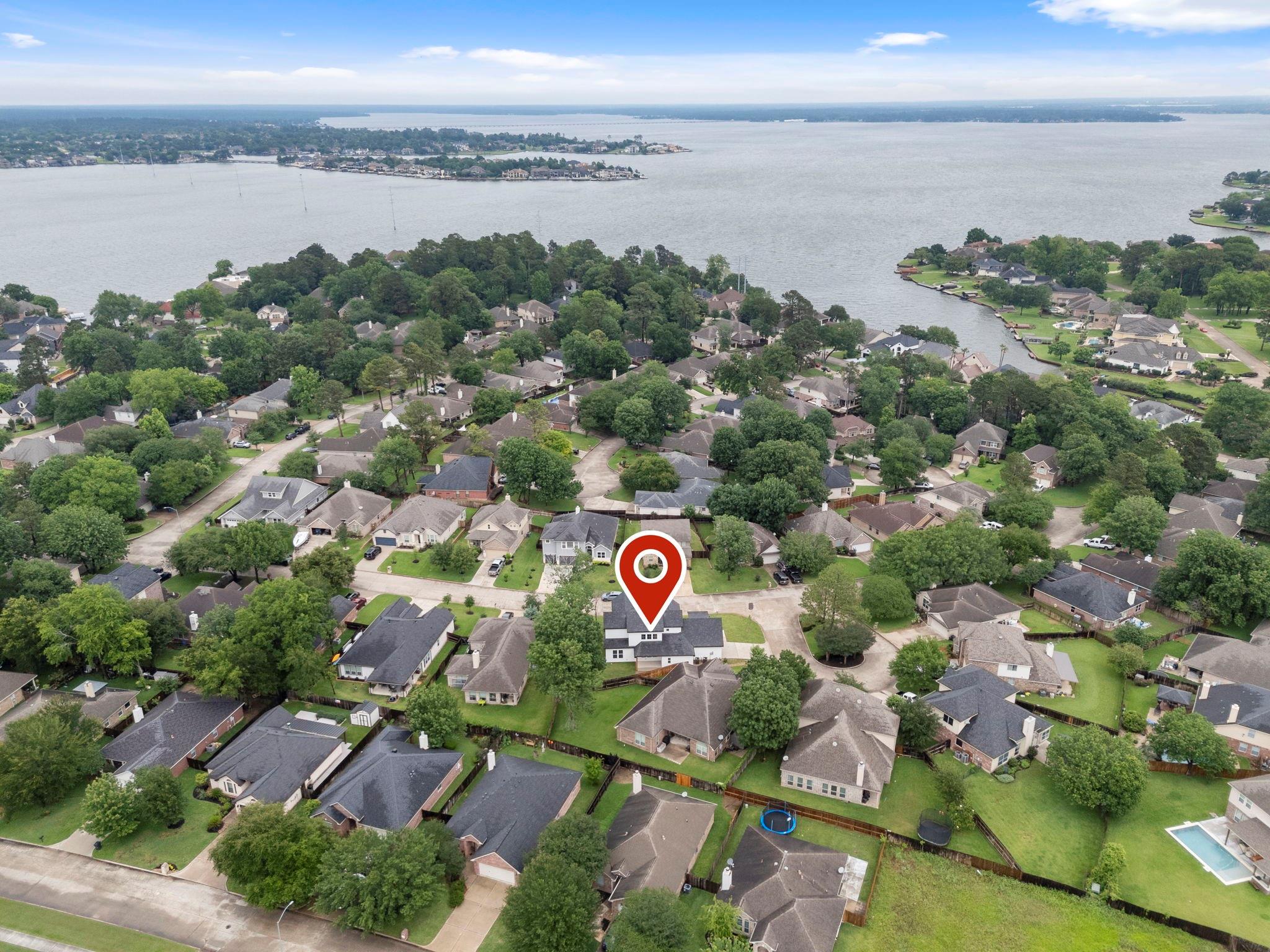 3709 Oak Court
