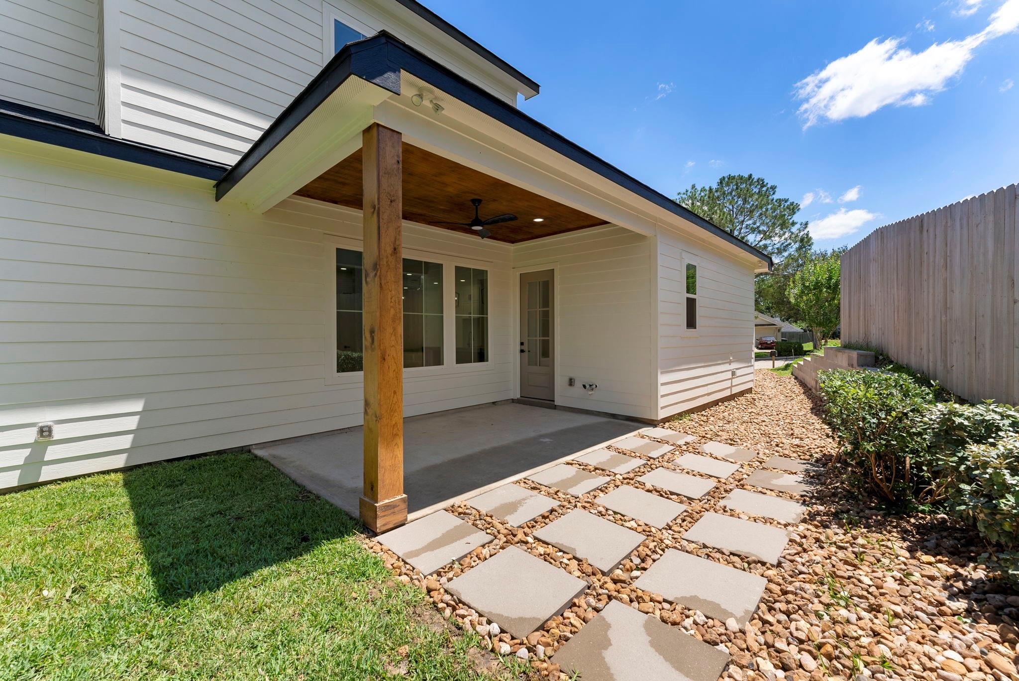 3709 Oak Court
