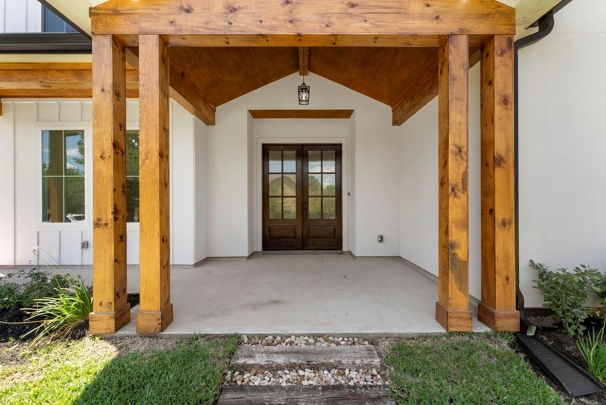 3709 Oak Court