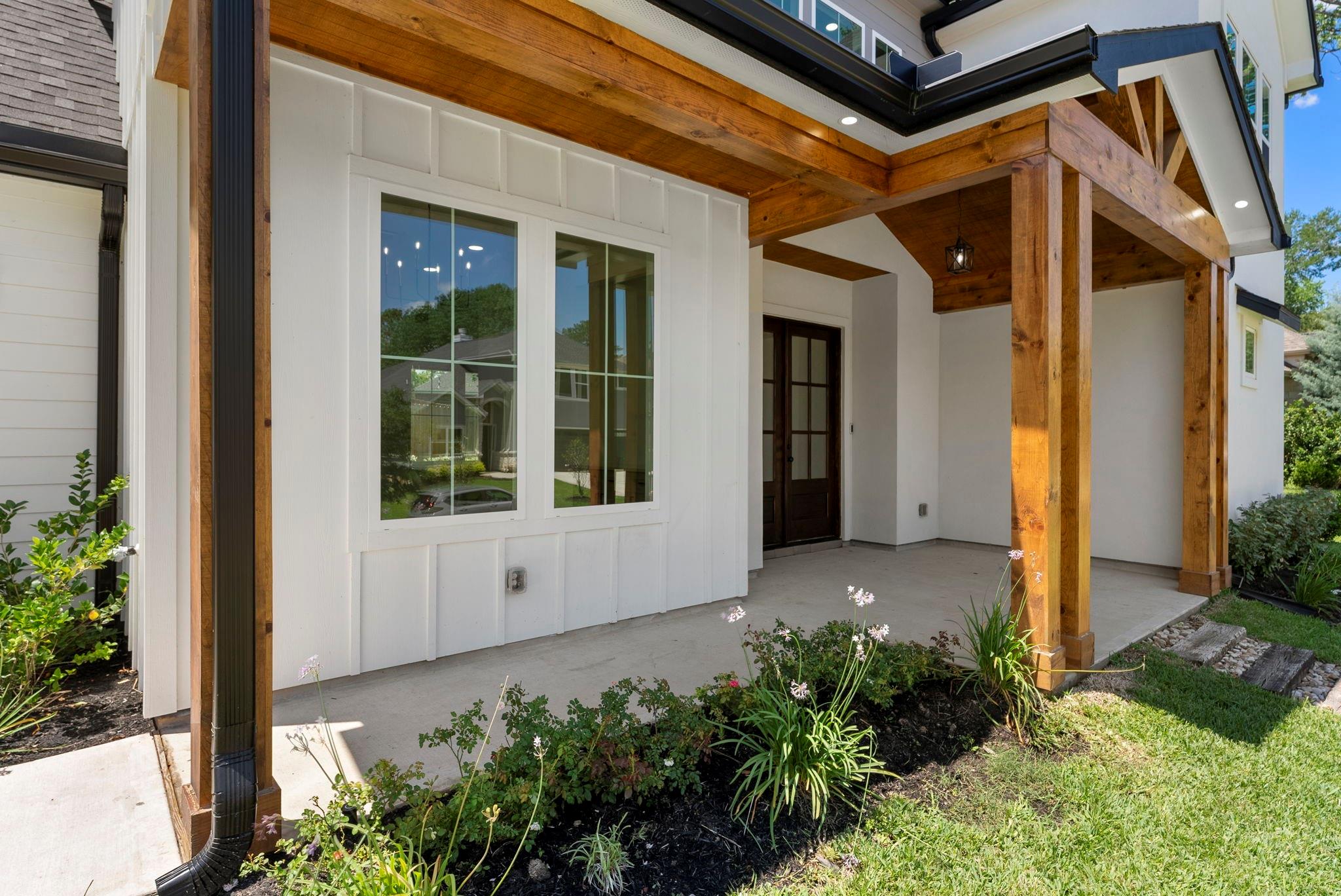 3709 Oak Court