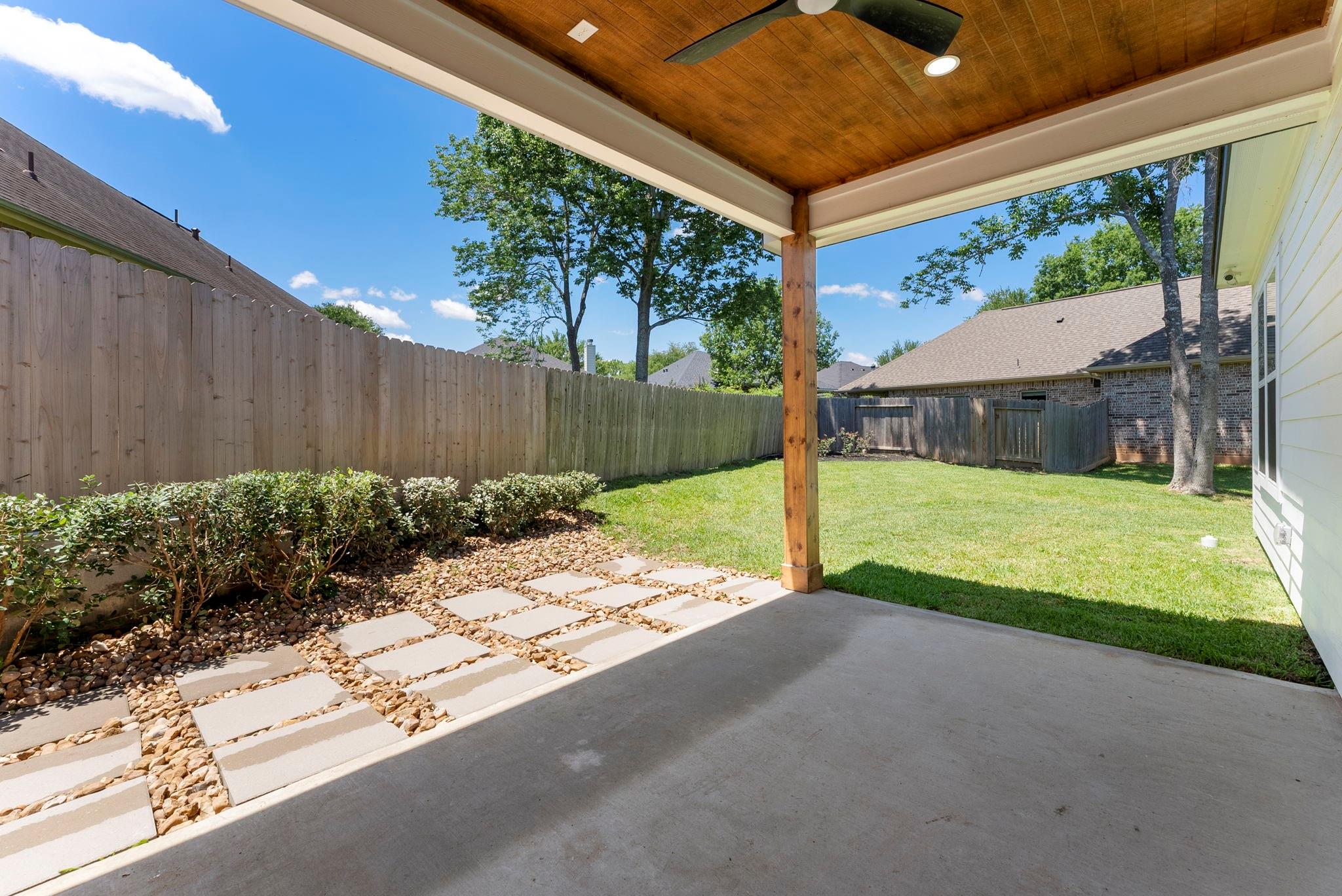 3709 Oak Court