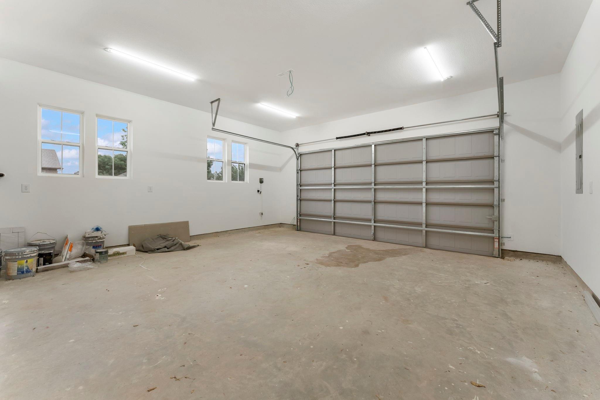 3709 Oak Court