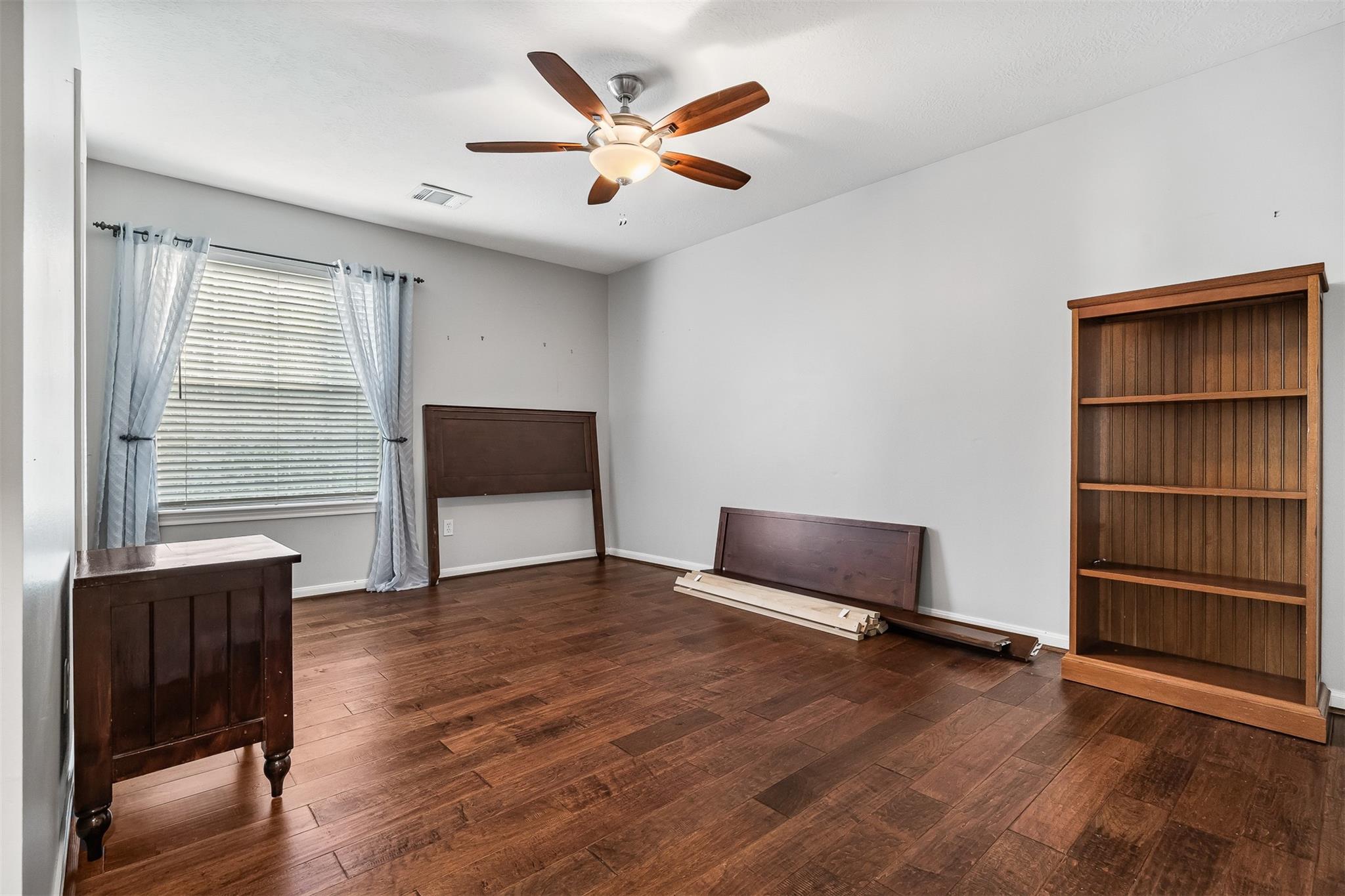 11 Winrock Place