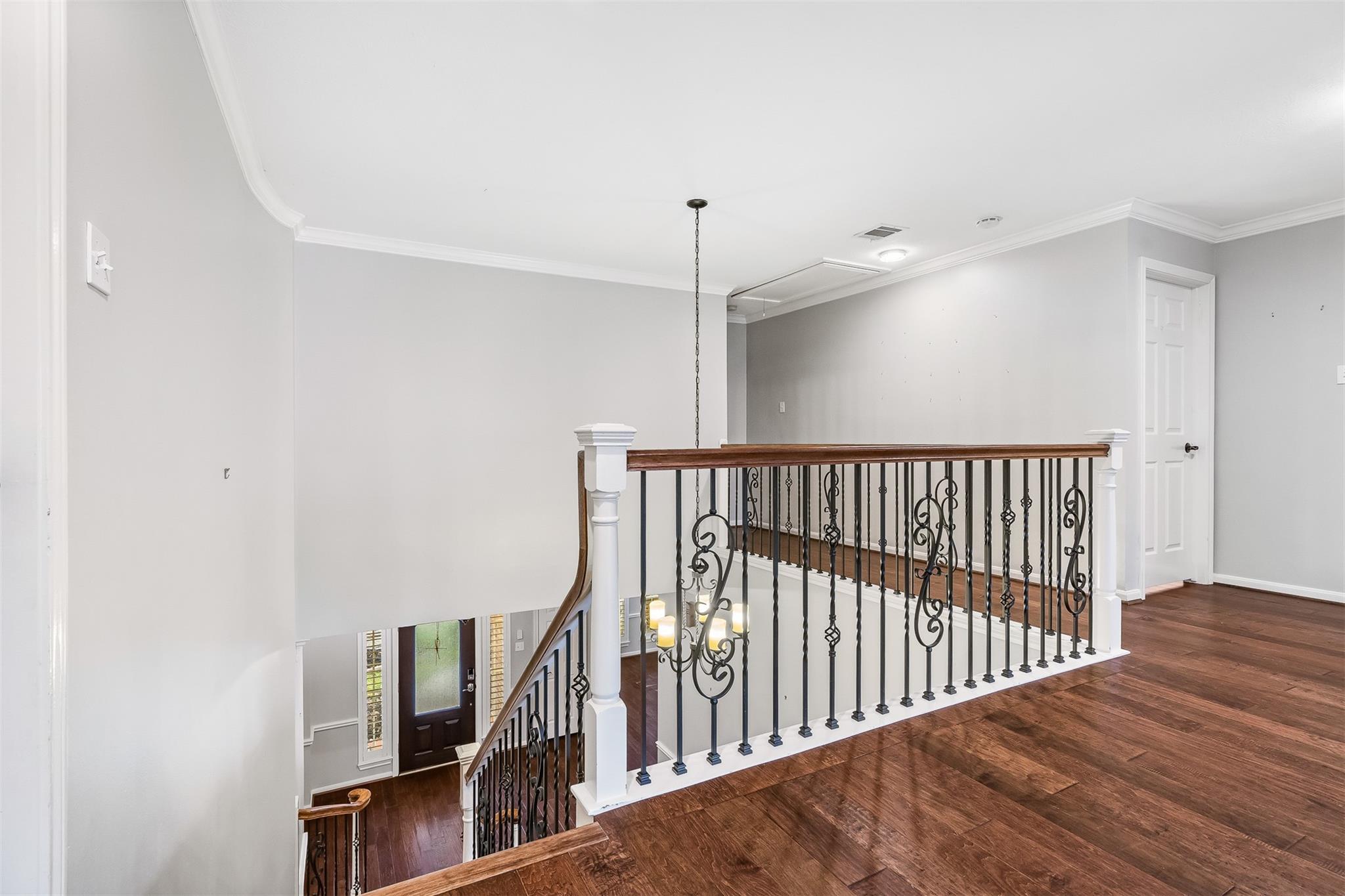 11 Winrock Place