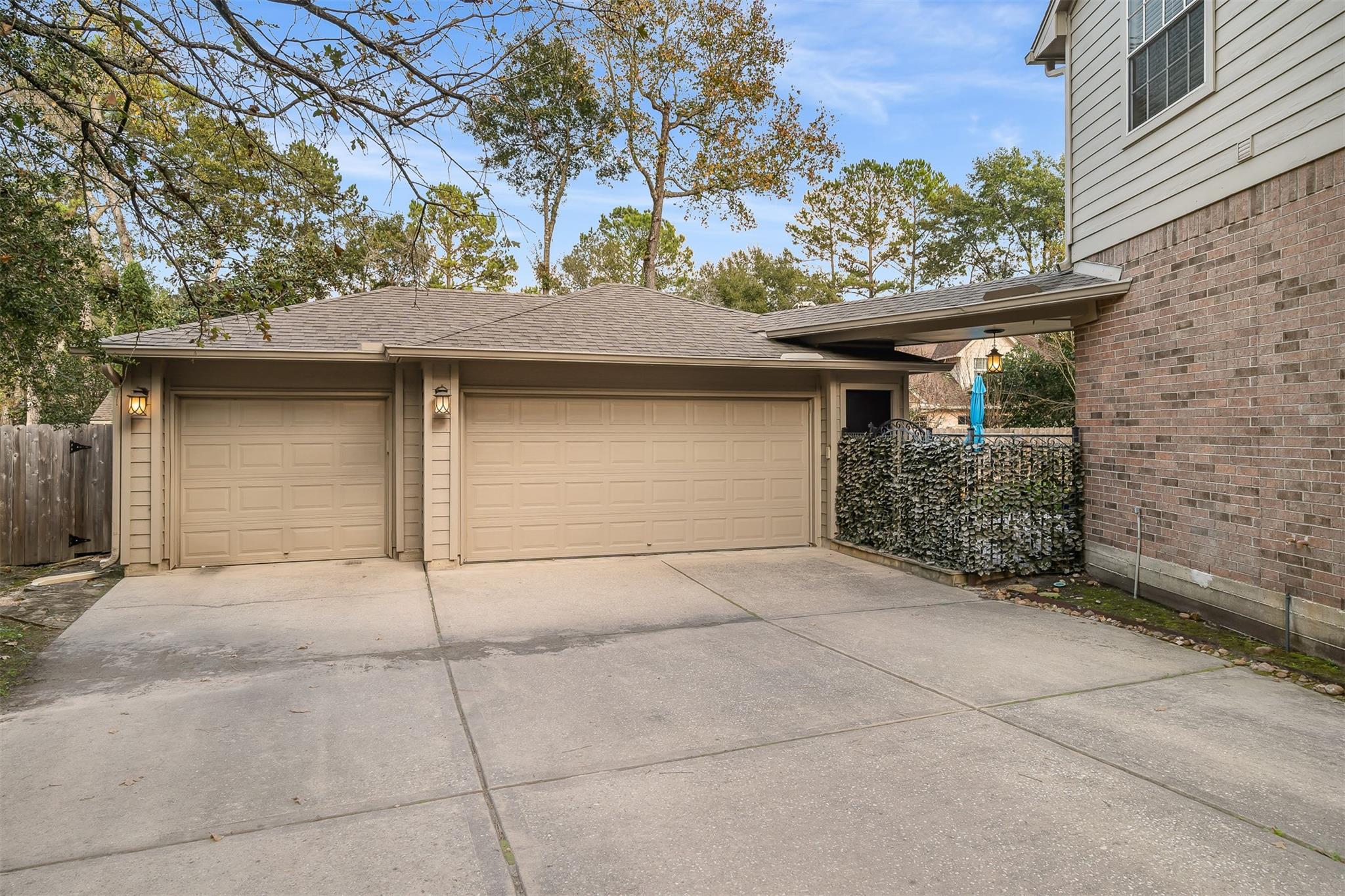11 Winrock Place