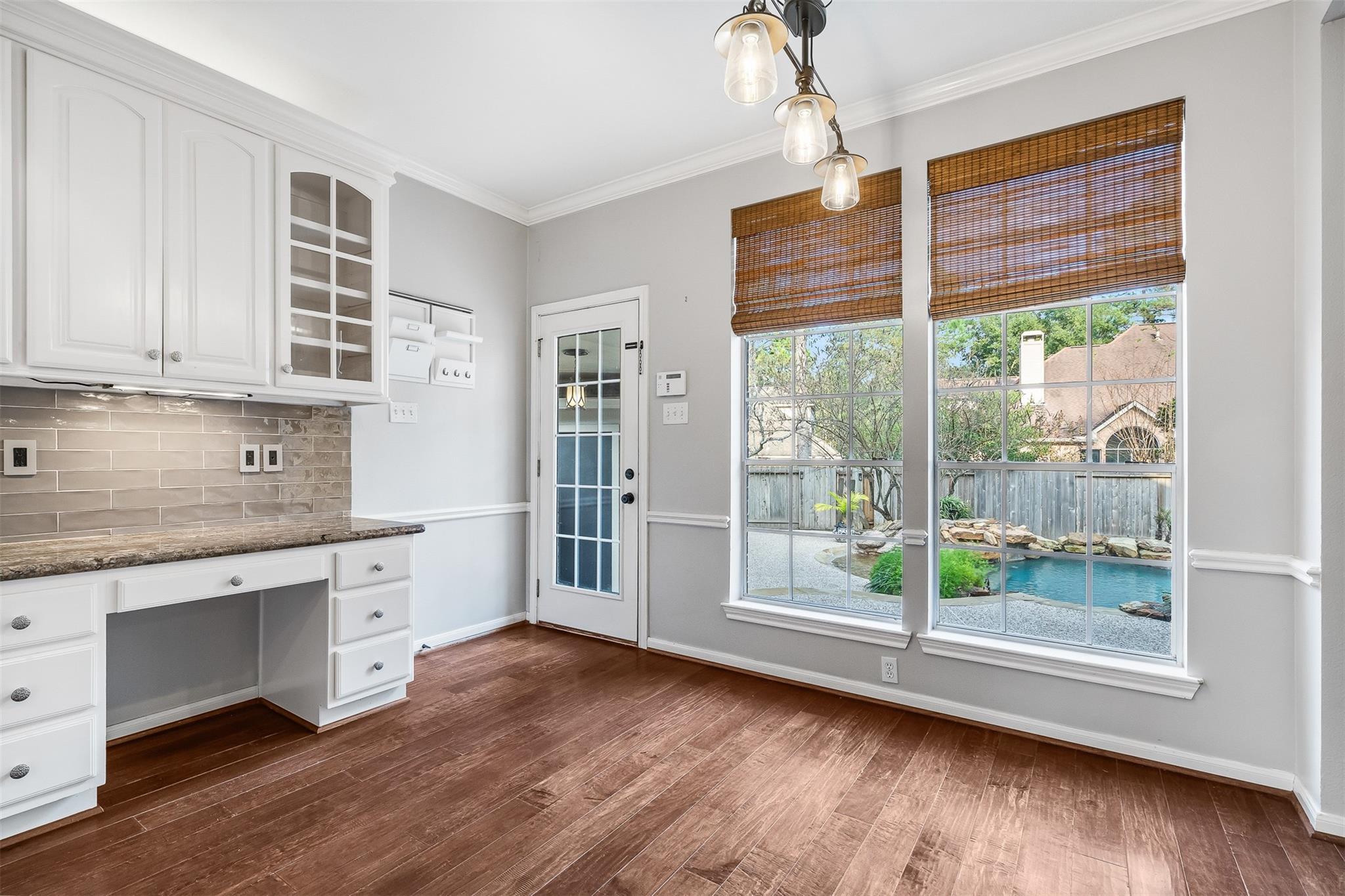 11 Winrock Place