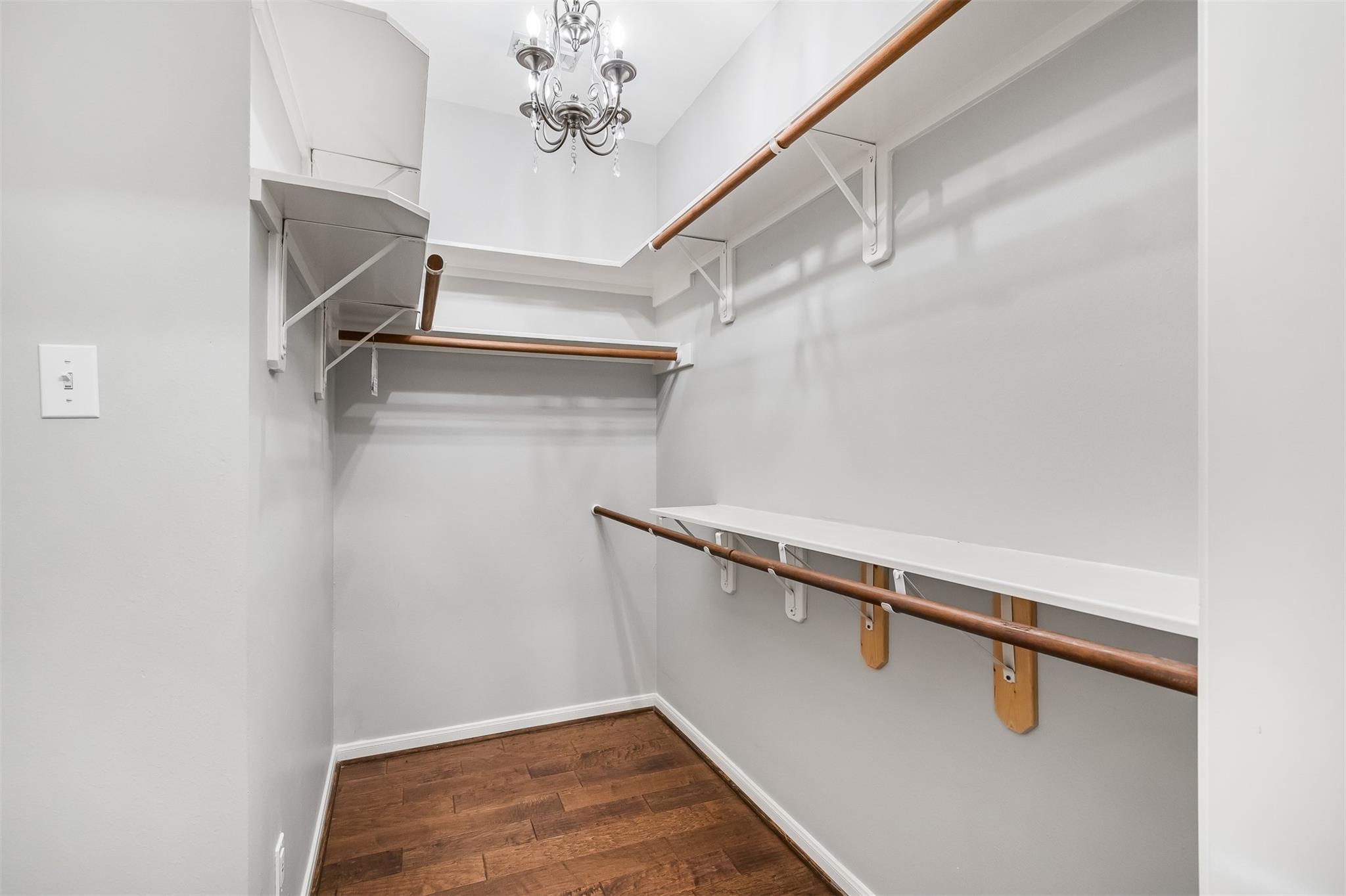 11 Winrock Place