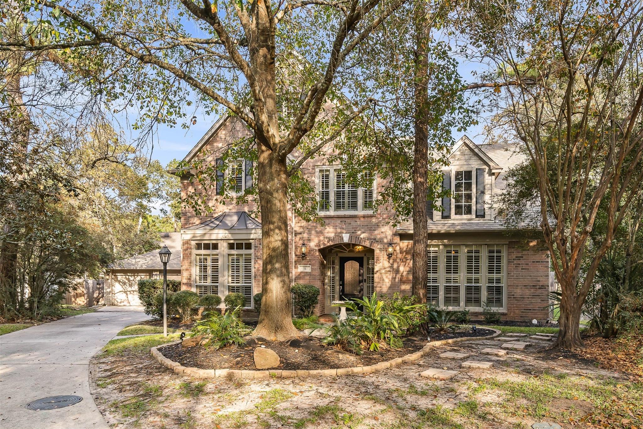 11 Winrock Place