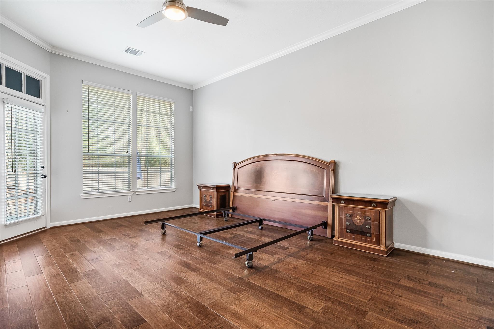 11 Winrock Place