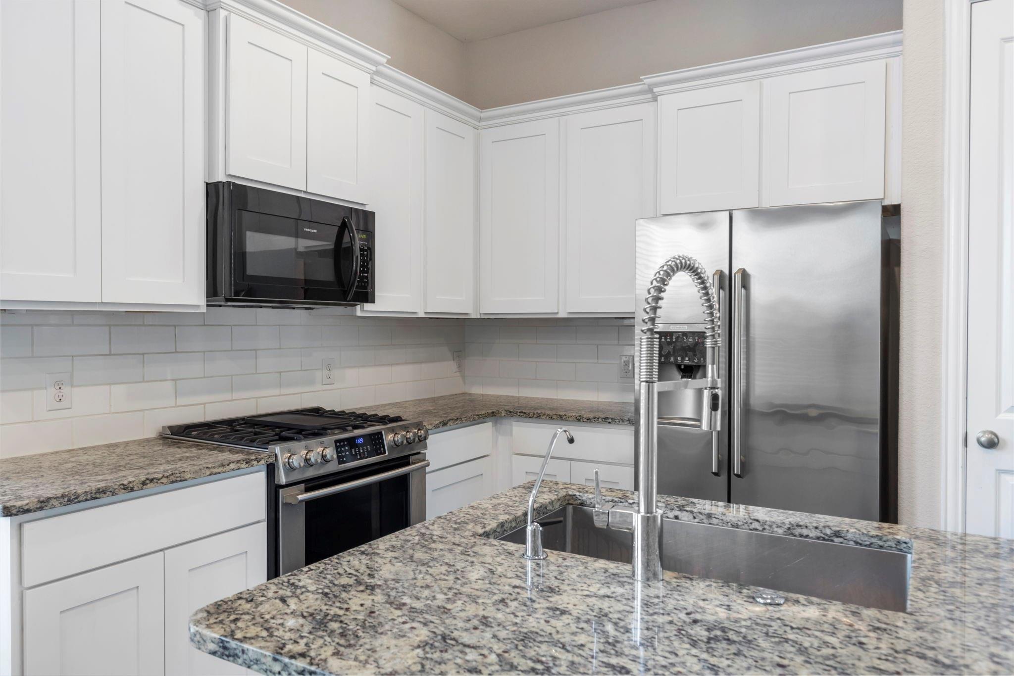 5021 Lehman Oaks Drive