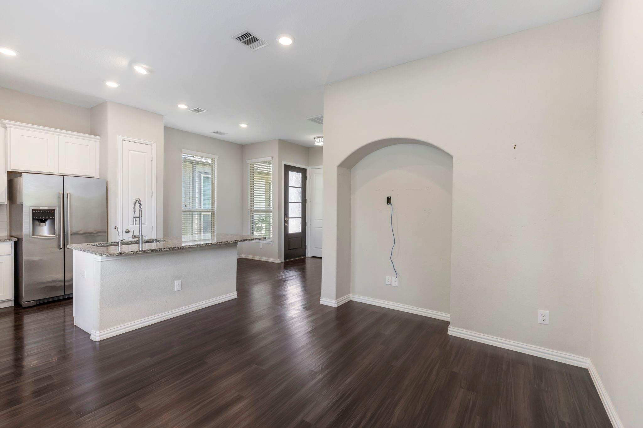 5021 Lehman Oaks Drive