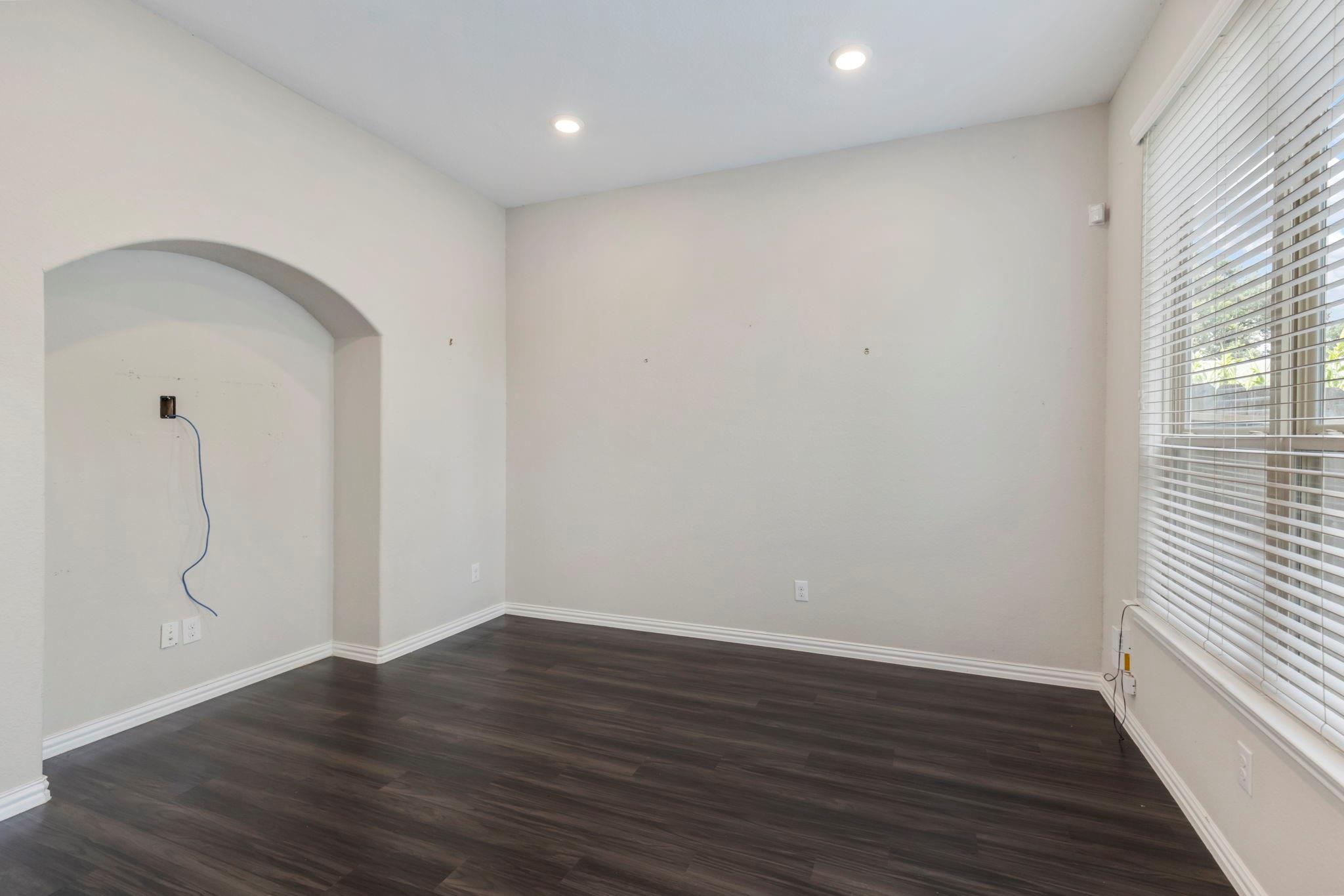 5021 Lehman Oaks Drive