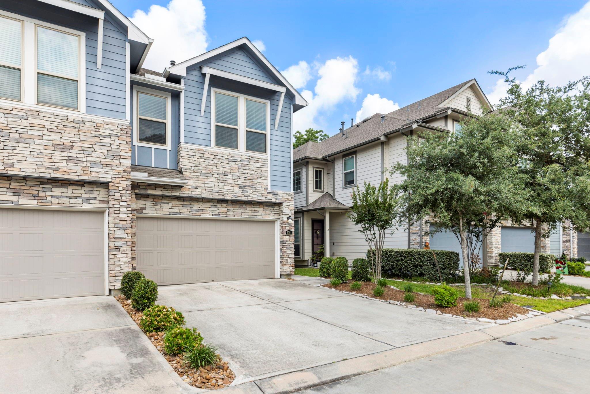 5021 Lehman Oaks Drive