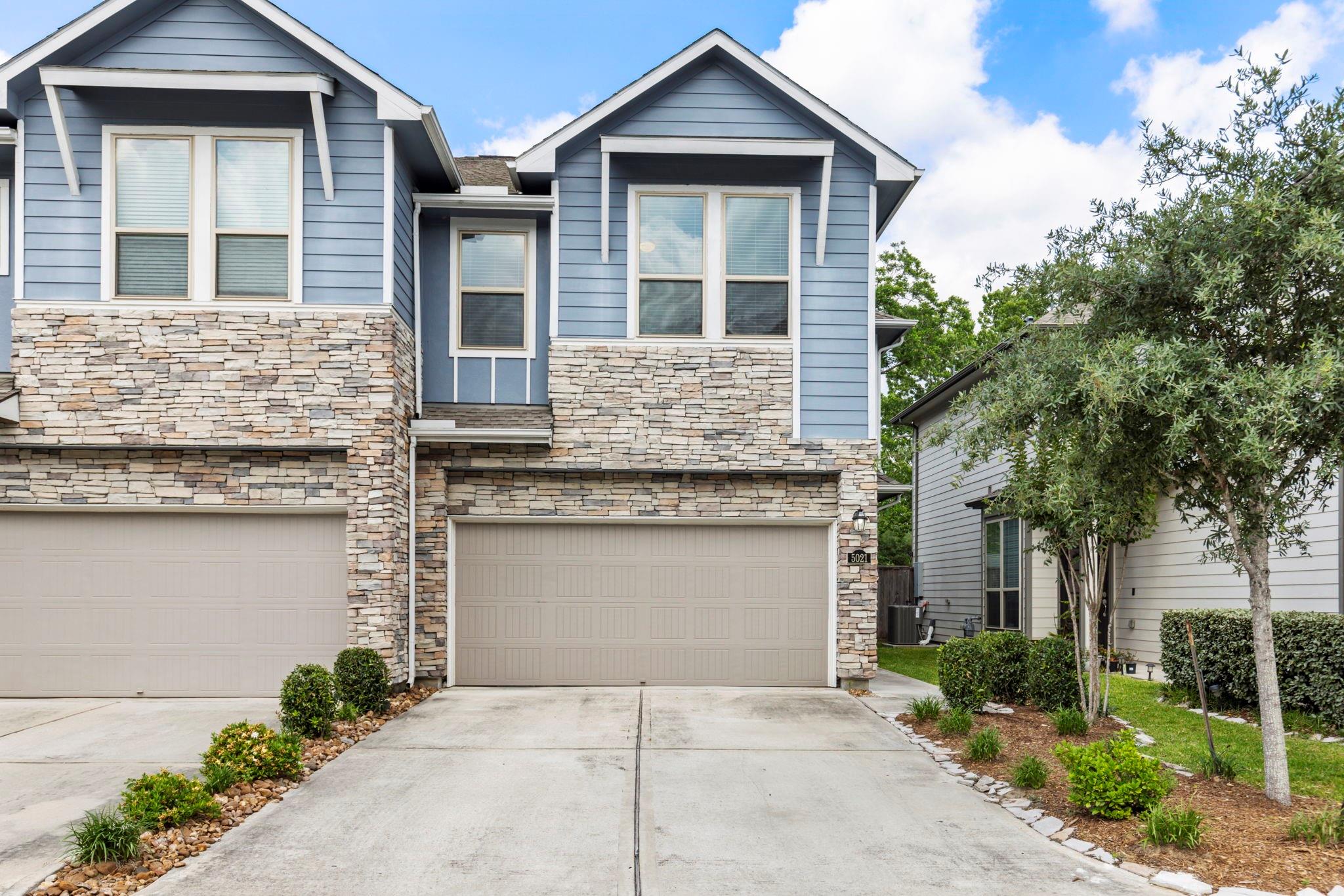 5021 Lehman Oaks Drive