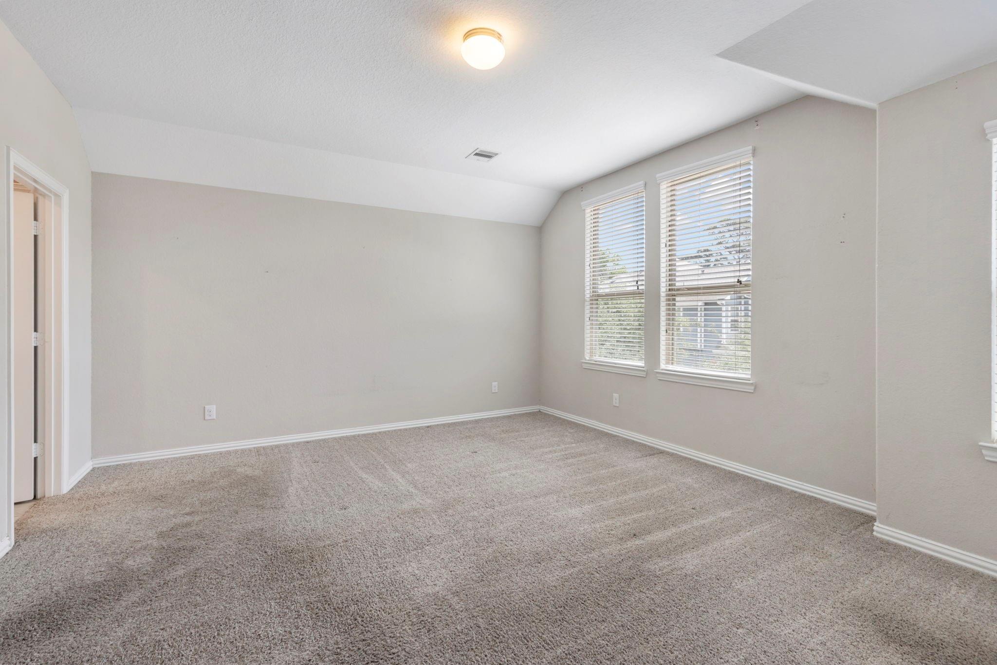 5021 Lehman Oaks Drive