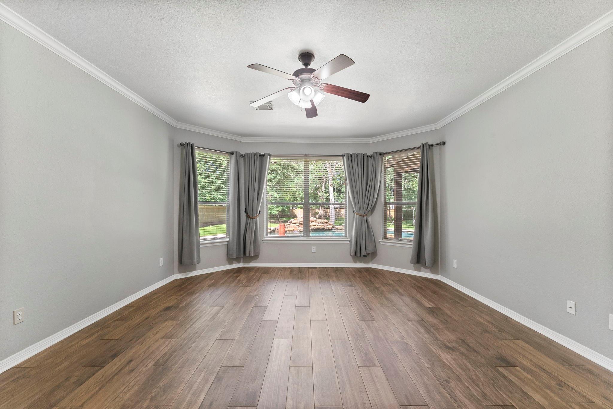 2608 Silverstone Way