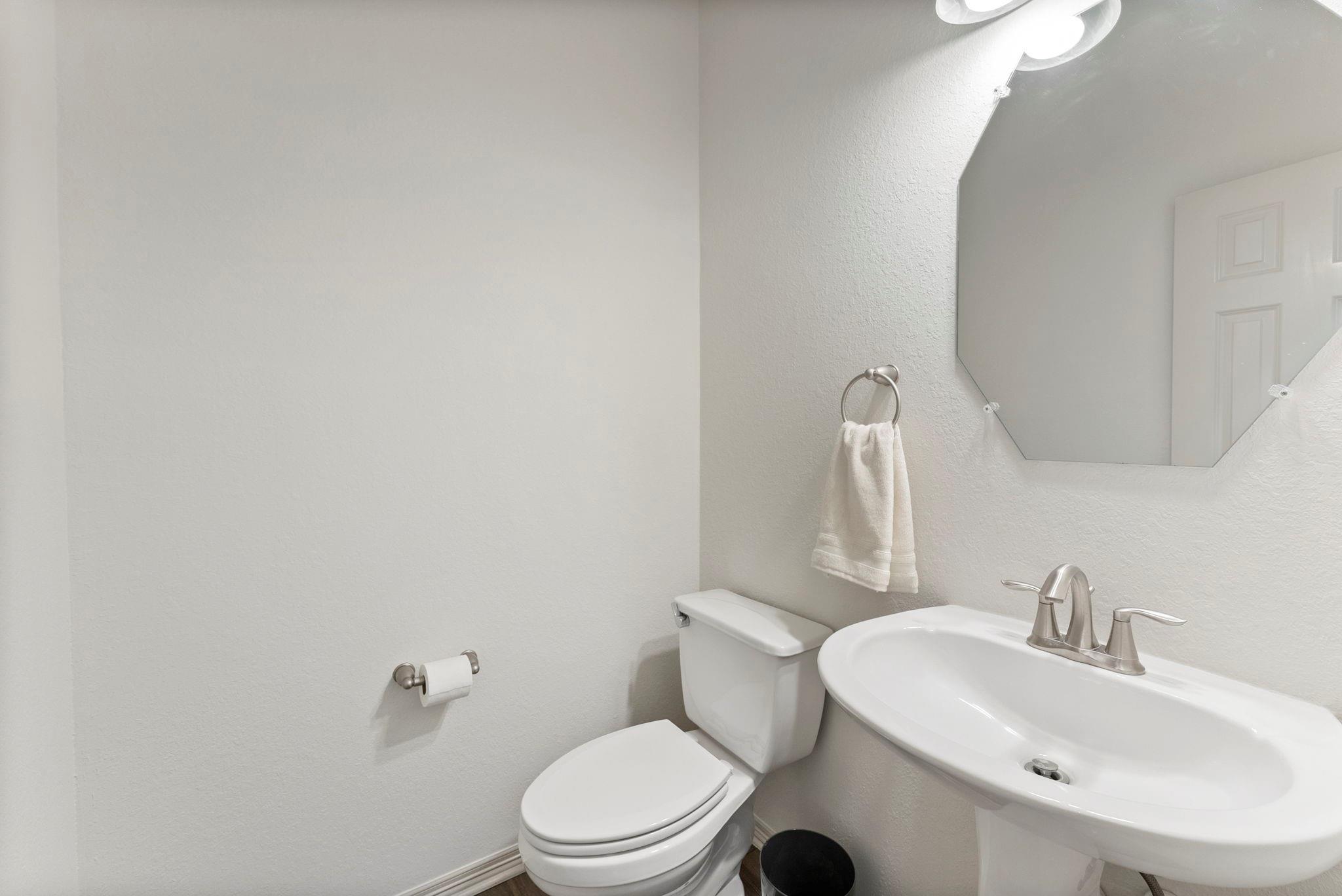 2608 Silverstone Way