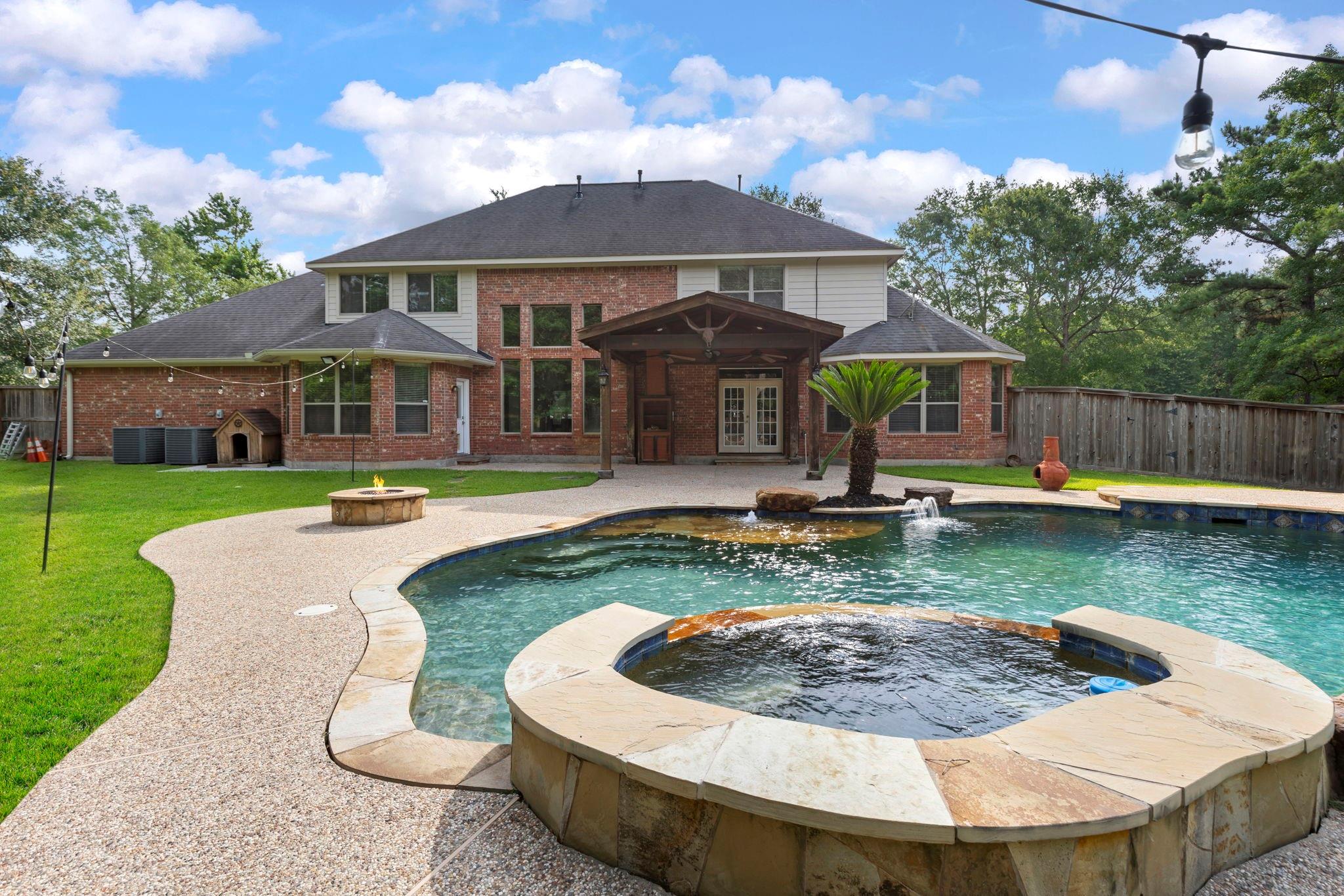 2608 Silverstone Way