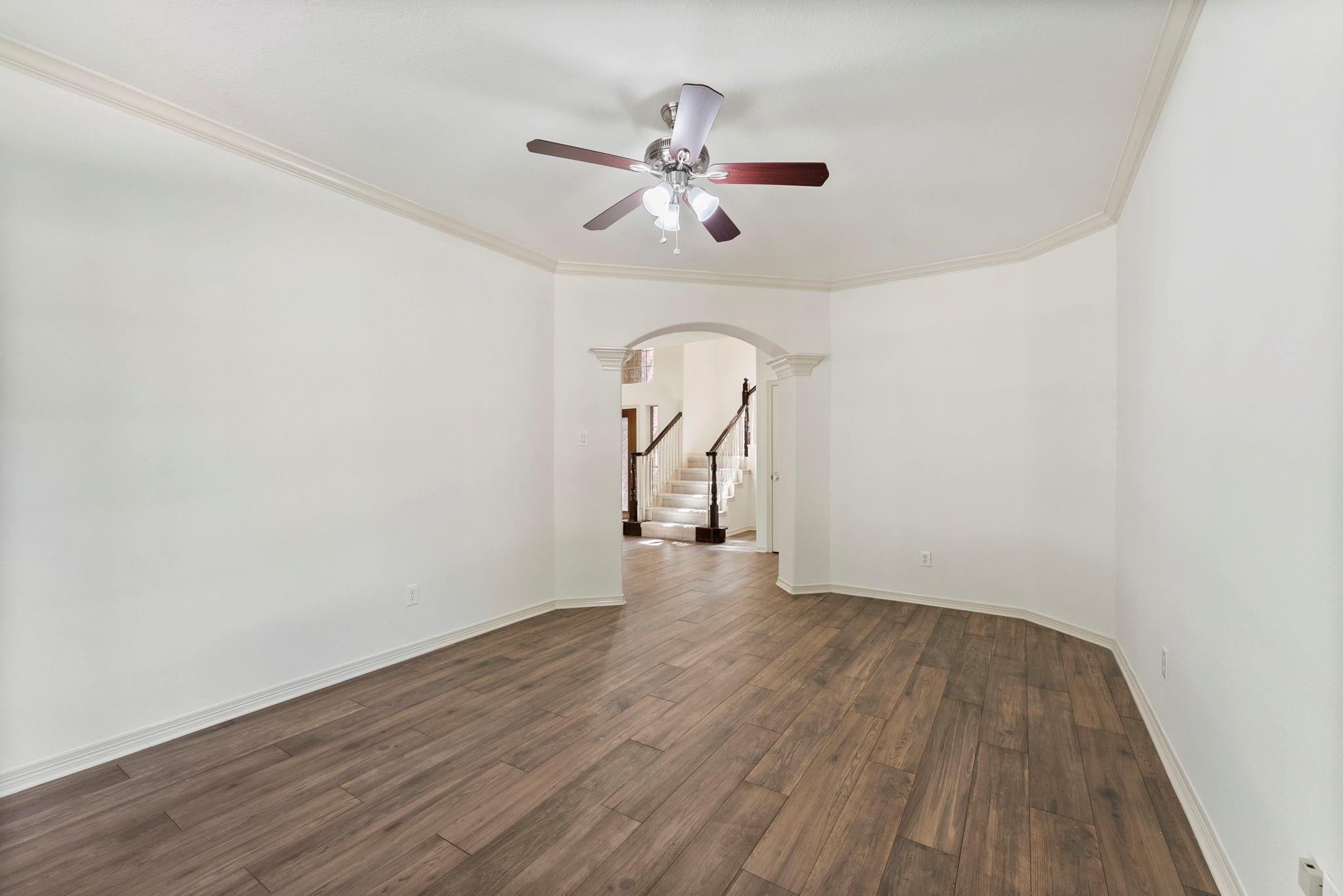 2608 Silverstone Way