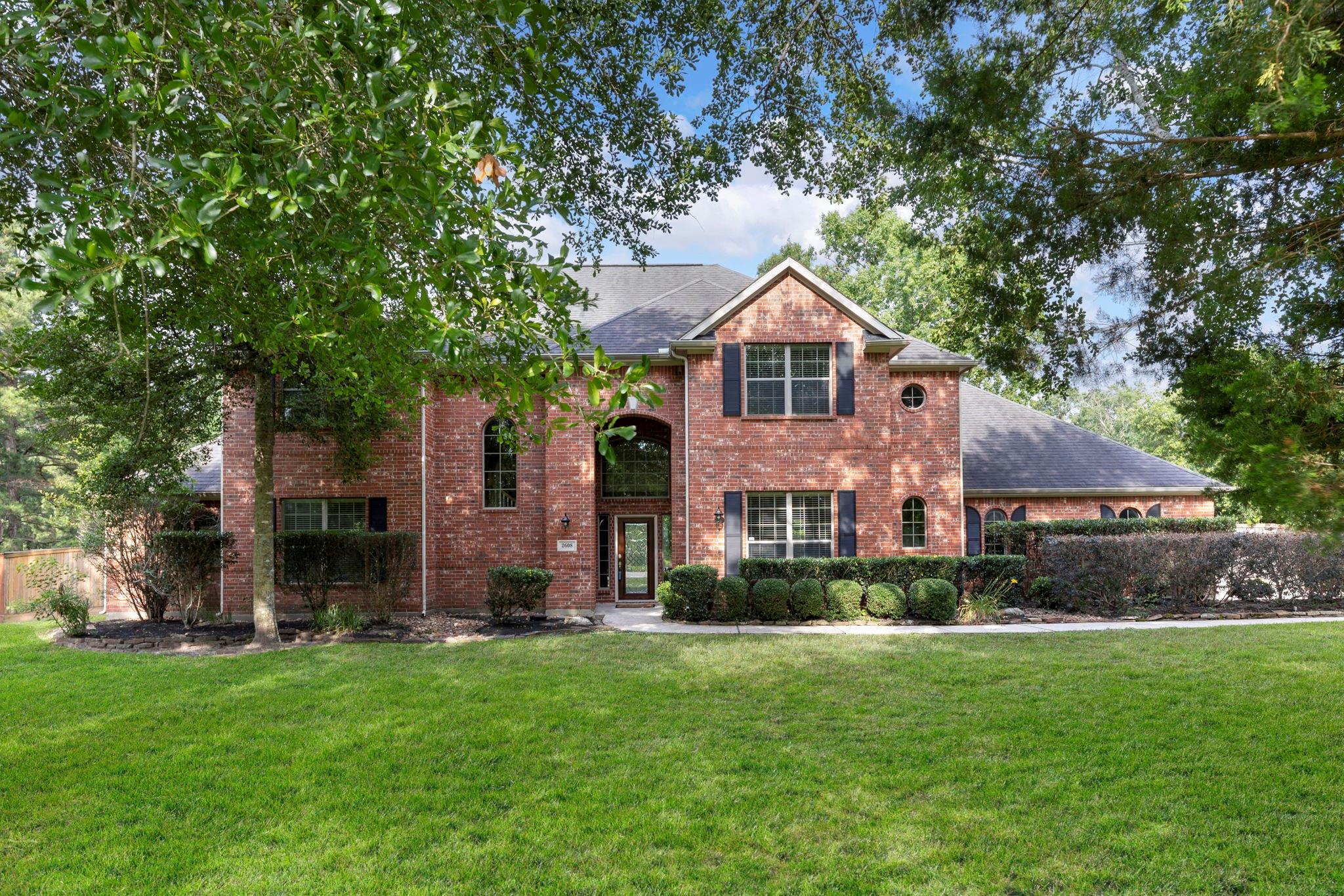 2608 Silverstone Way