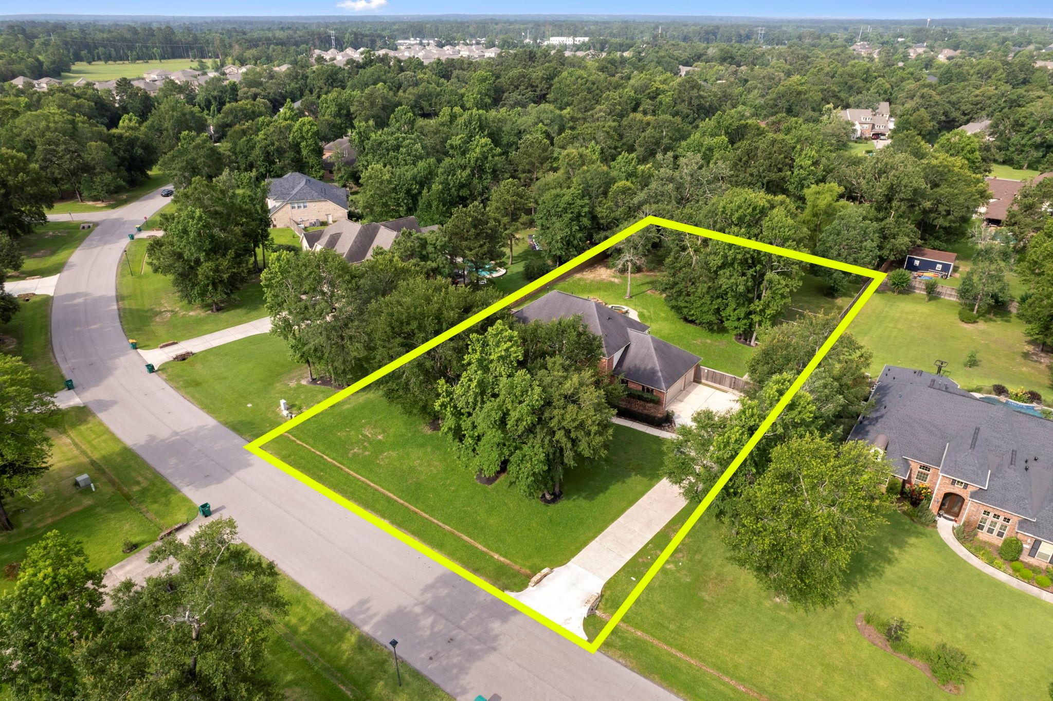 2608 Silverstone Way