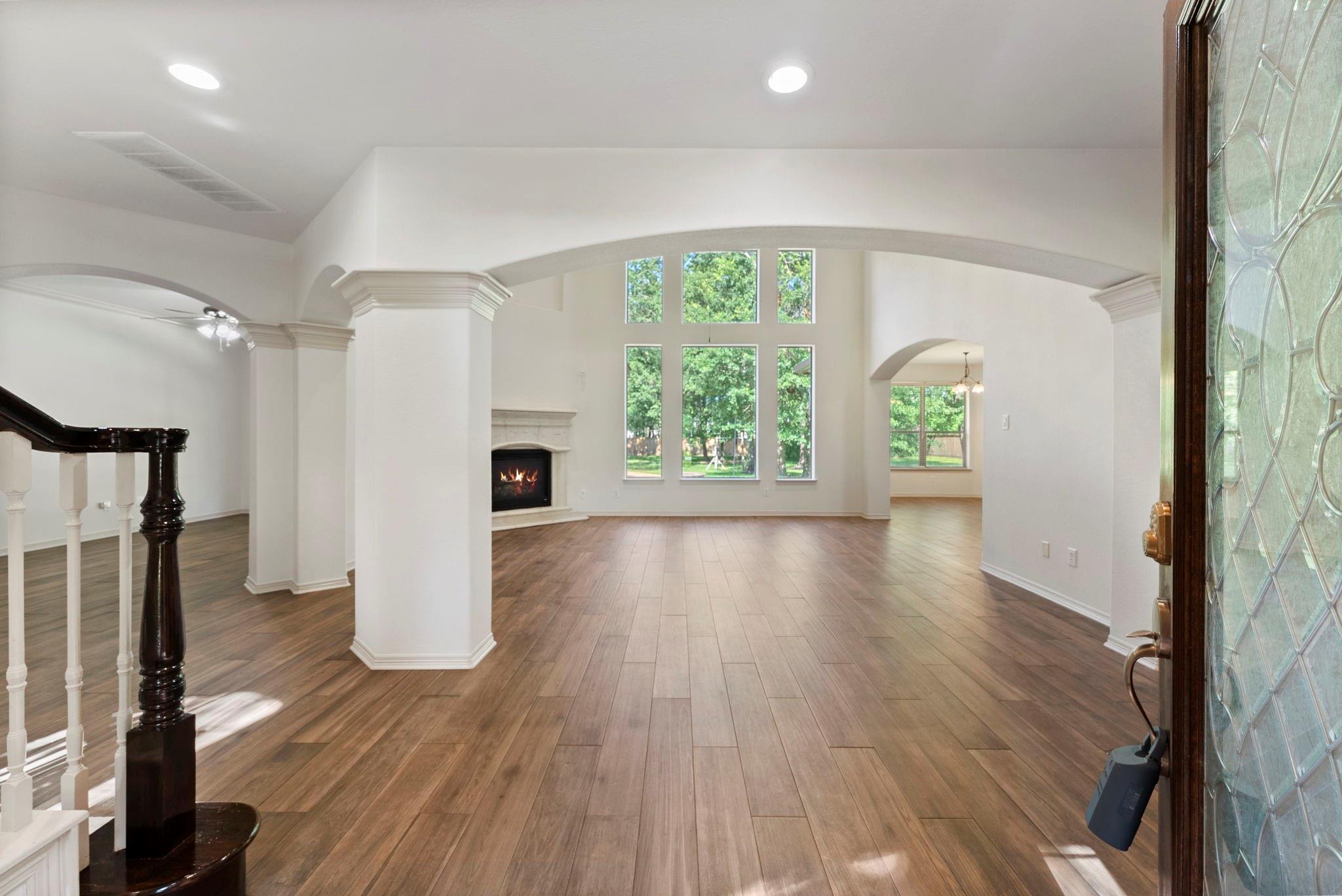 2608 Silverstone Way