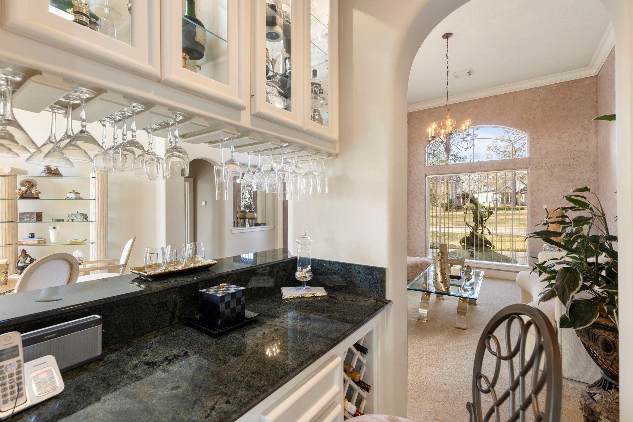 238 Wedgewood Dr