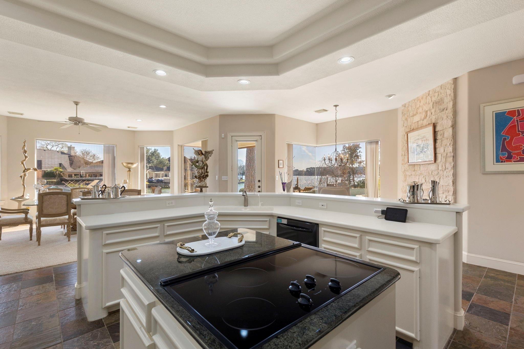 238 Wedgewood Dr