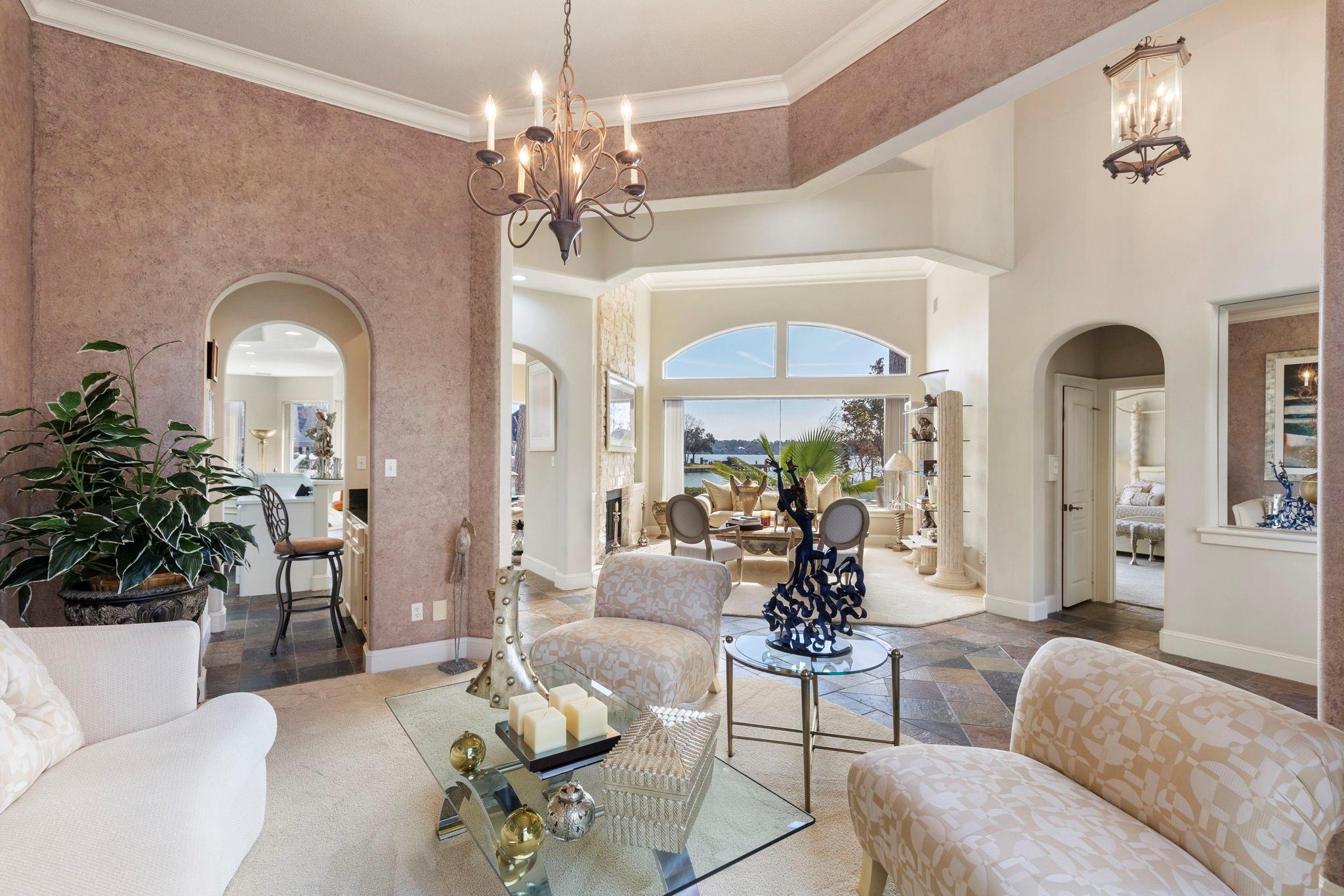 238 Wedgewood Dr