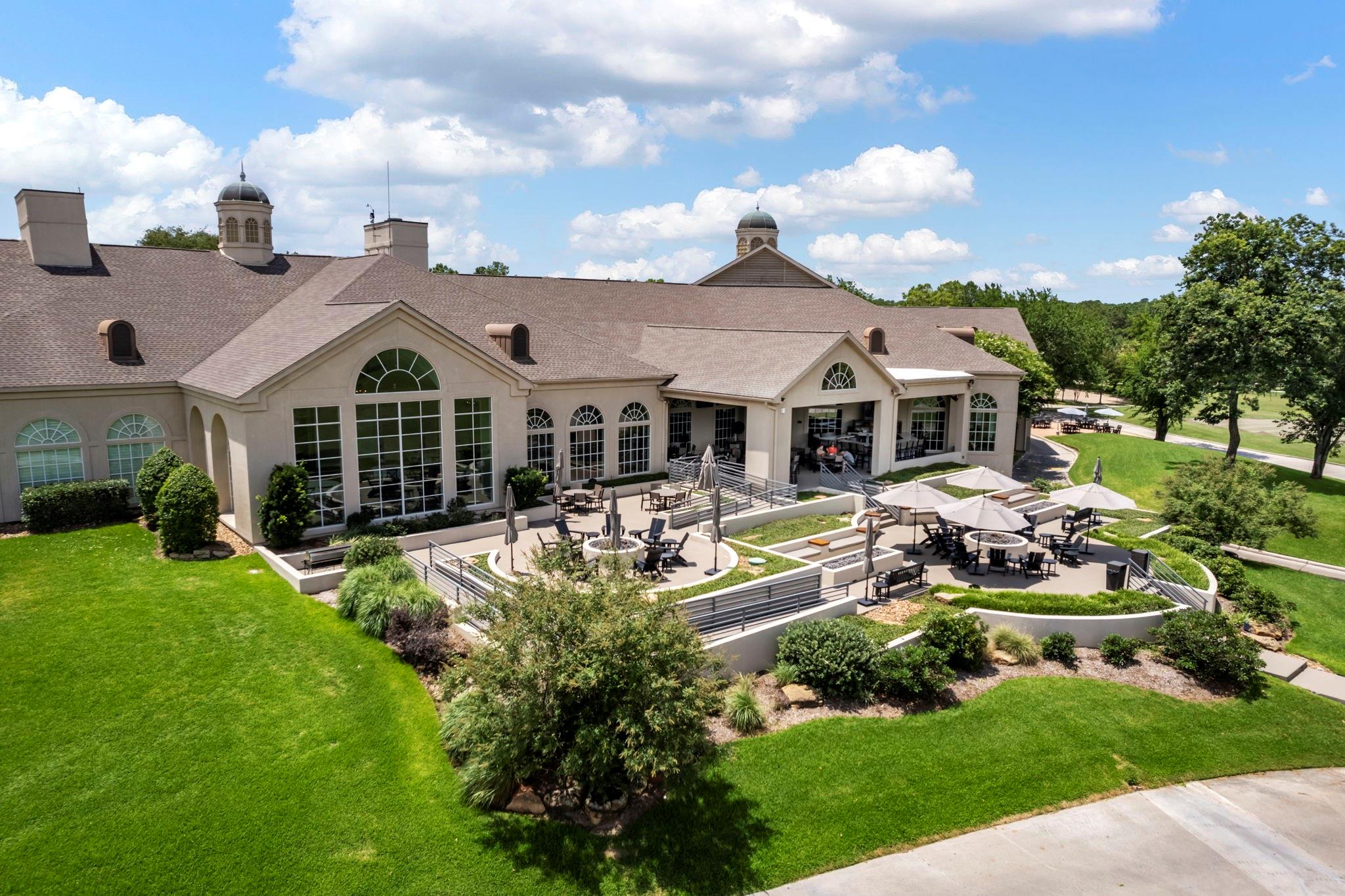 238 Wedgewood Dr