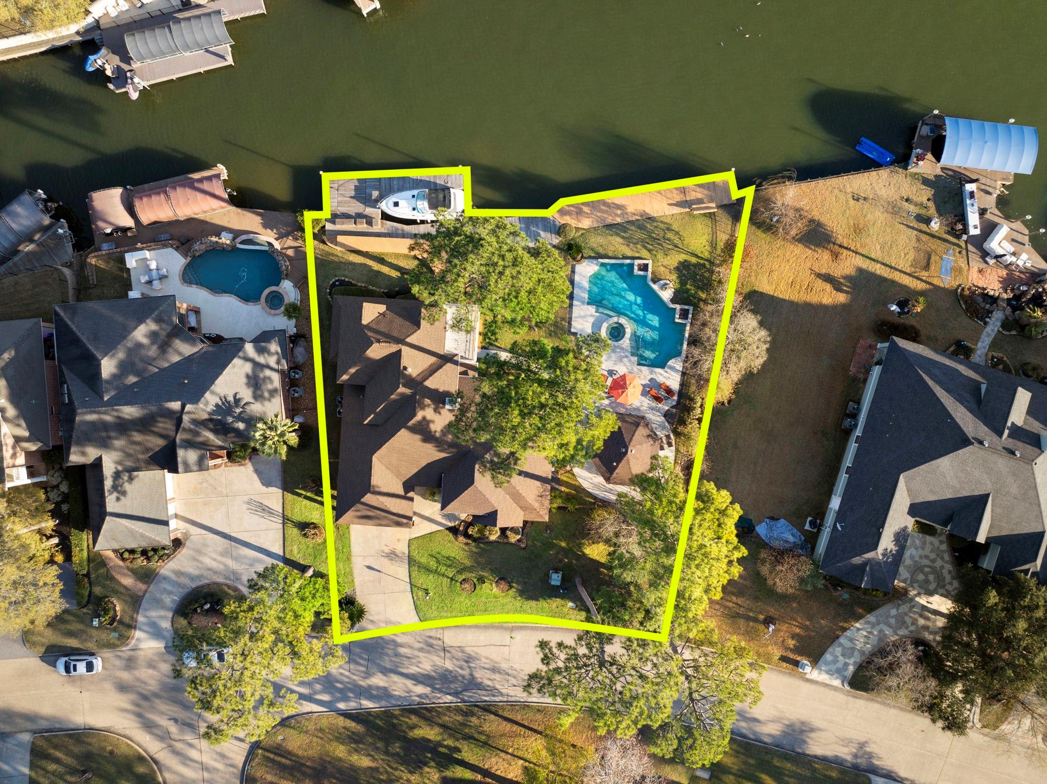 238 Wedgewood Dr