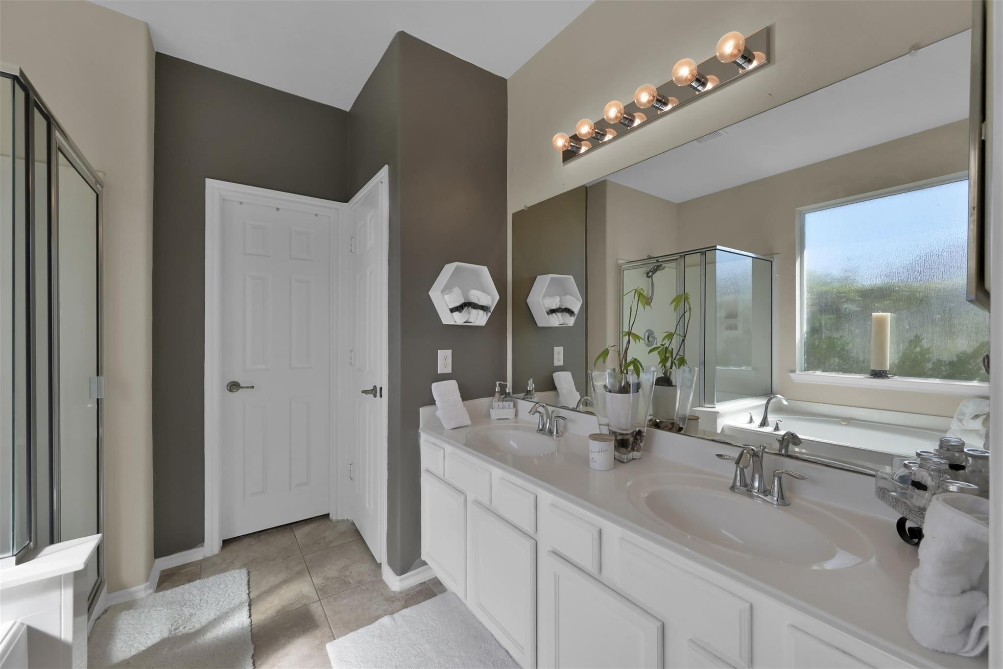 2 Craven Park Court