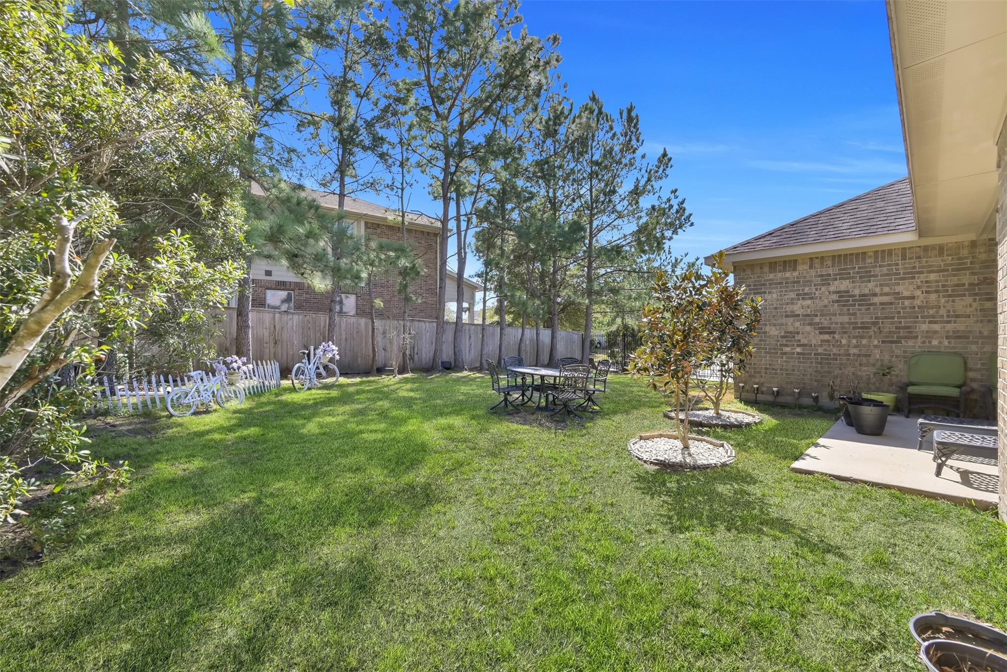 2 Craven Park Court