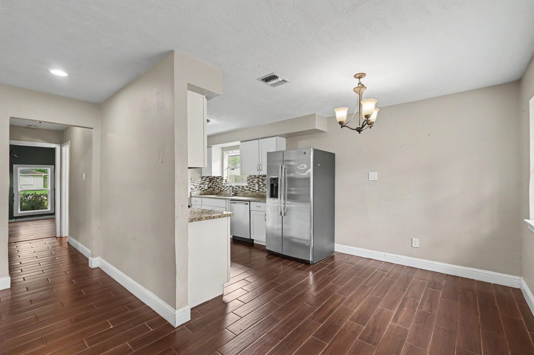 3203 Dawnwood Drive