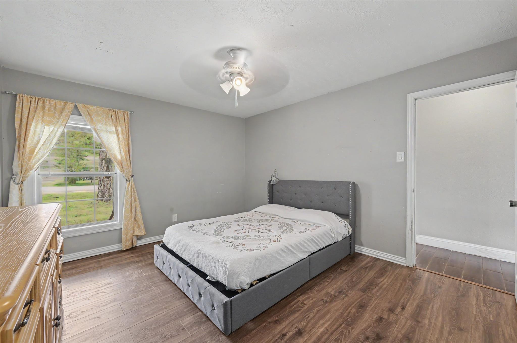 3203 Dawnwood Drive