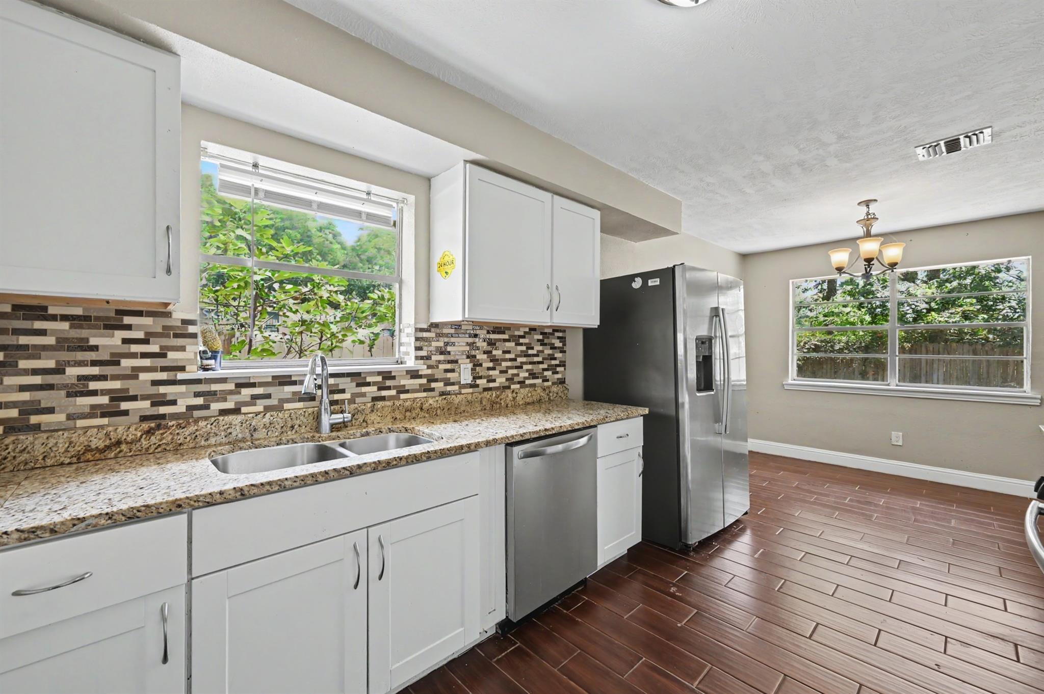 3203 Dawnwood Drive