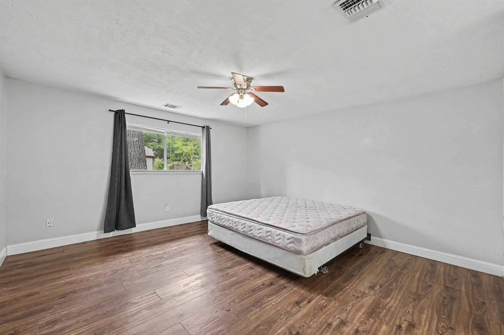 3203 Dawnwood Drive