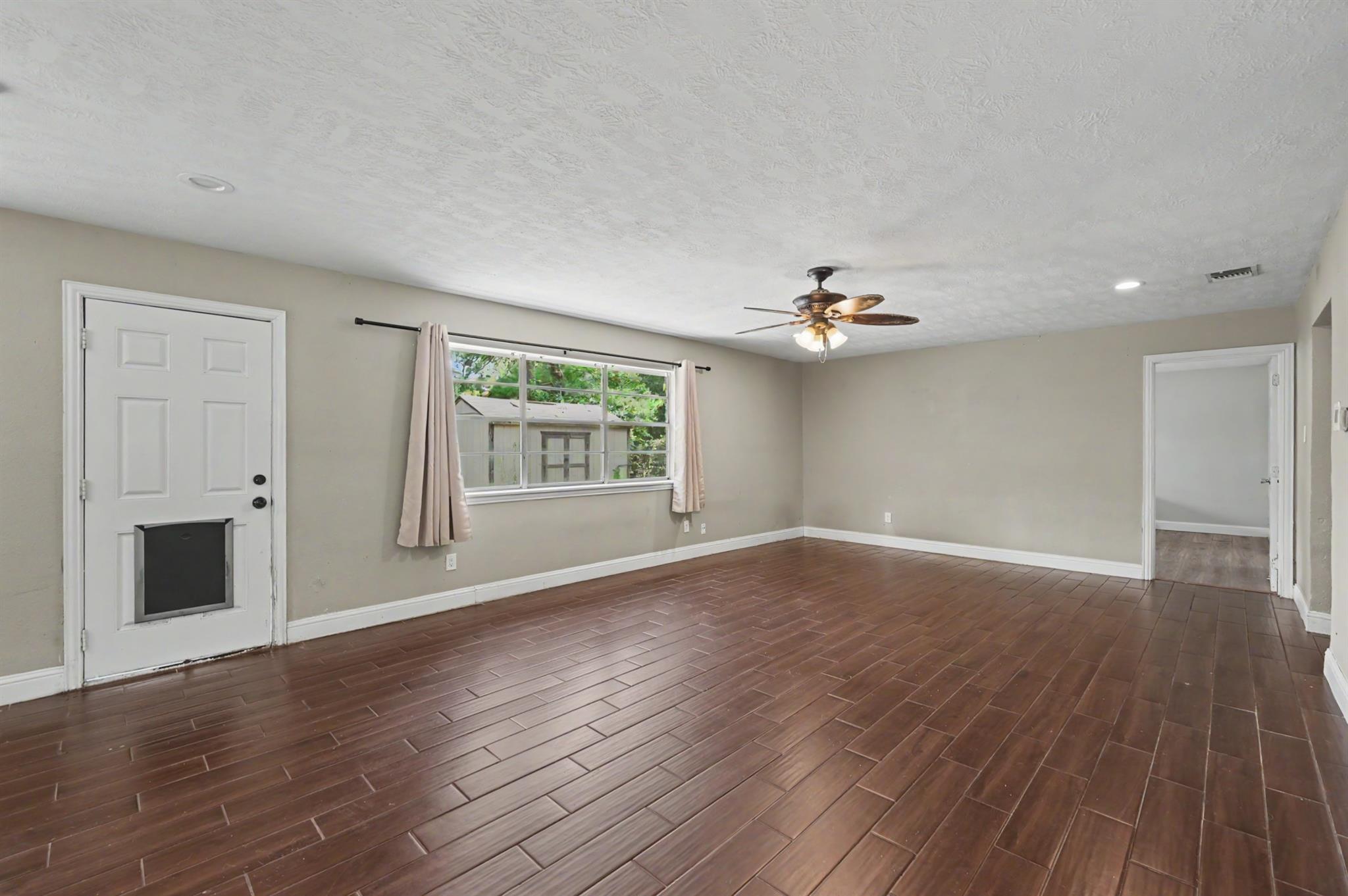 3203 Dawnwood Drive