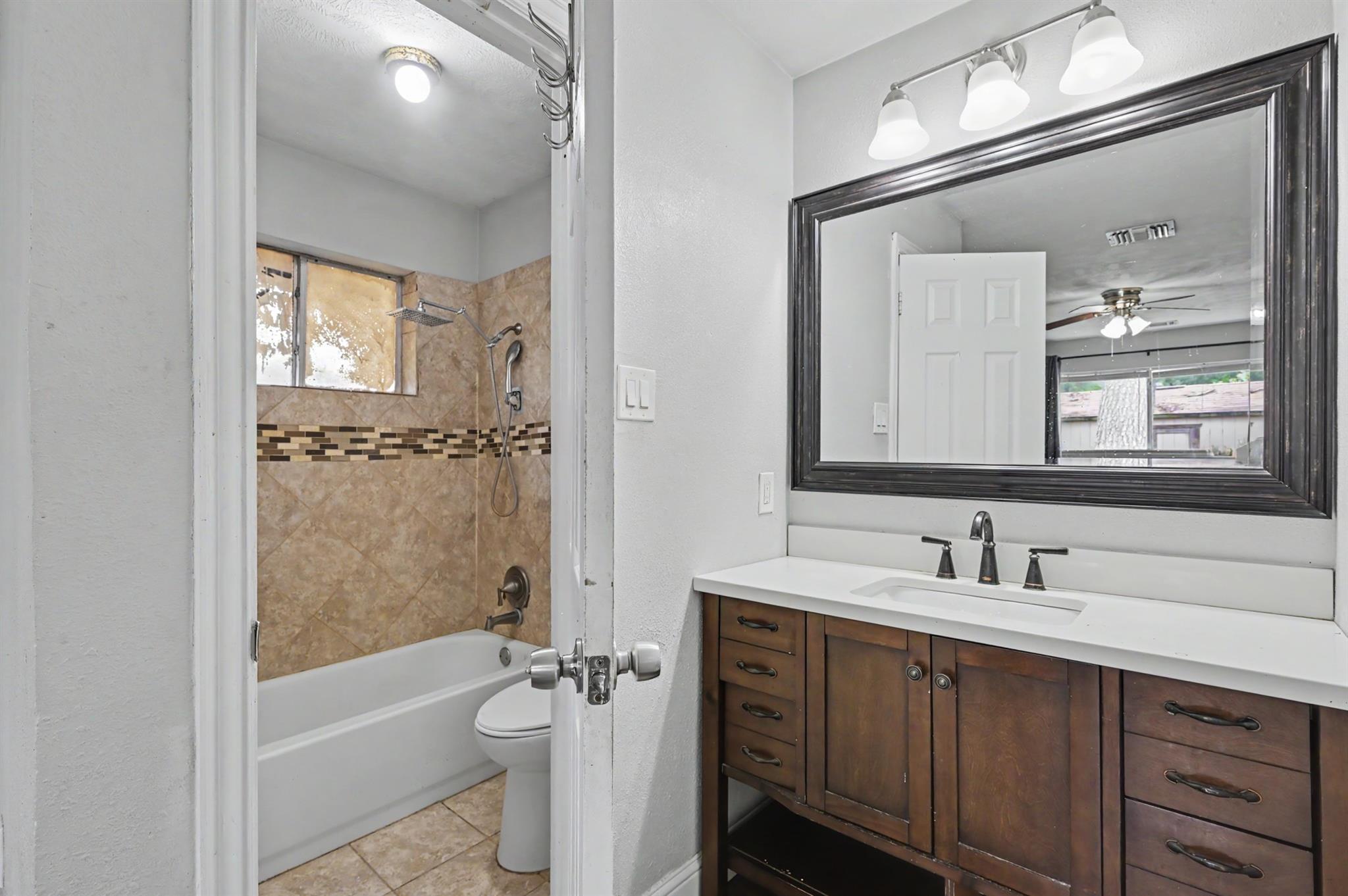 3203 Dawnwood Drive