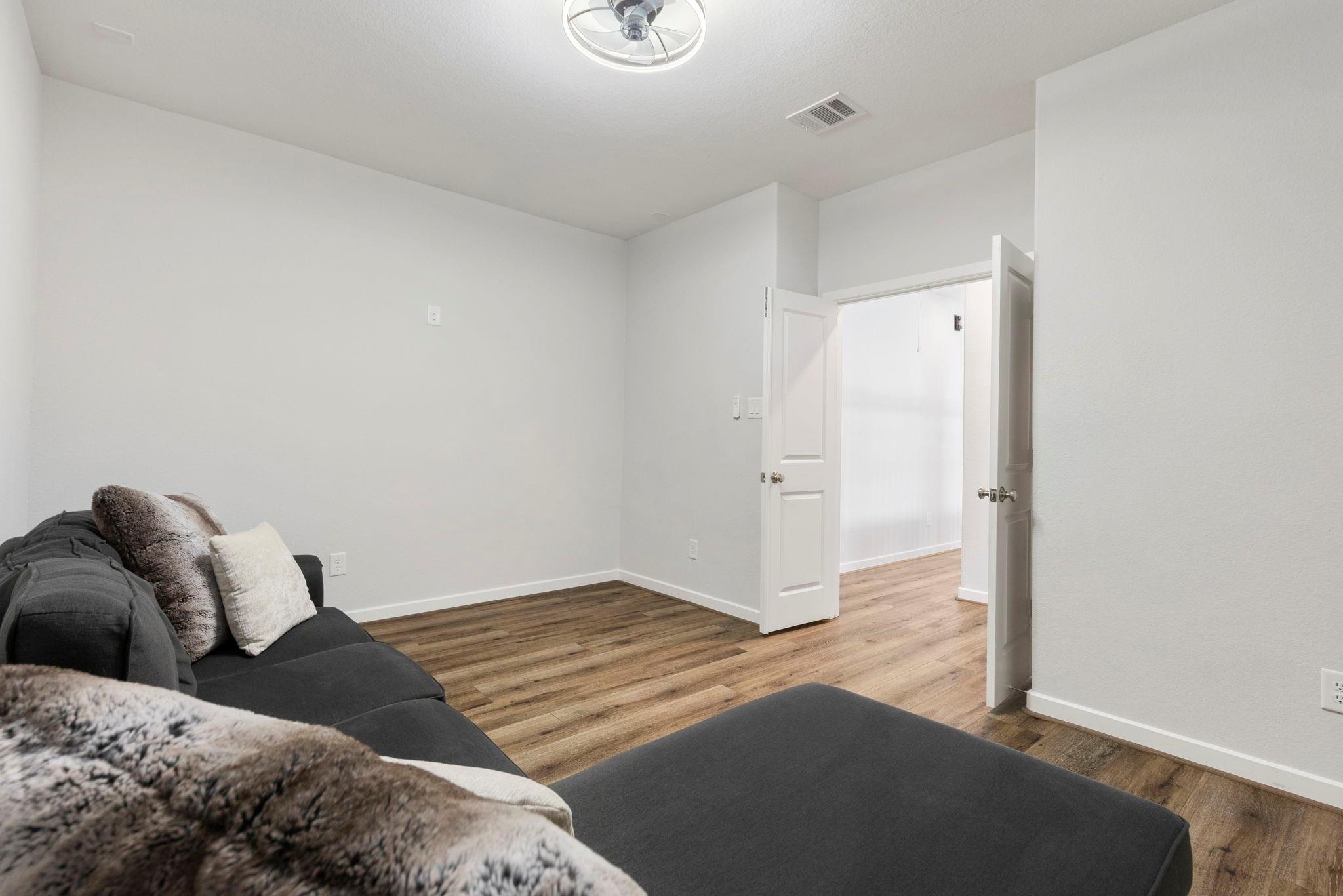 11 Floral Vista Drive