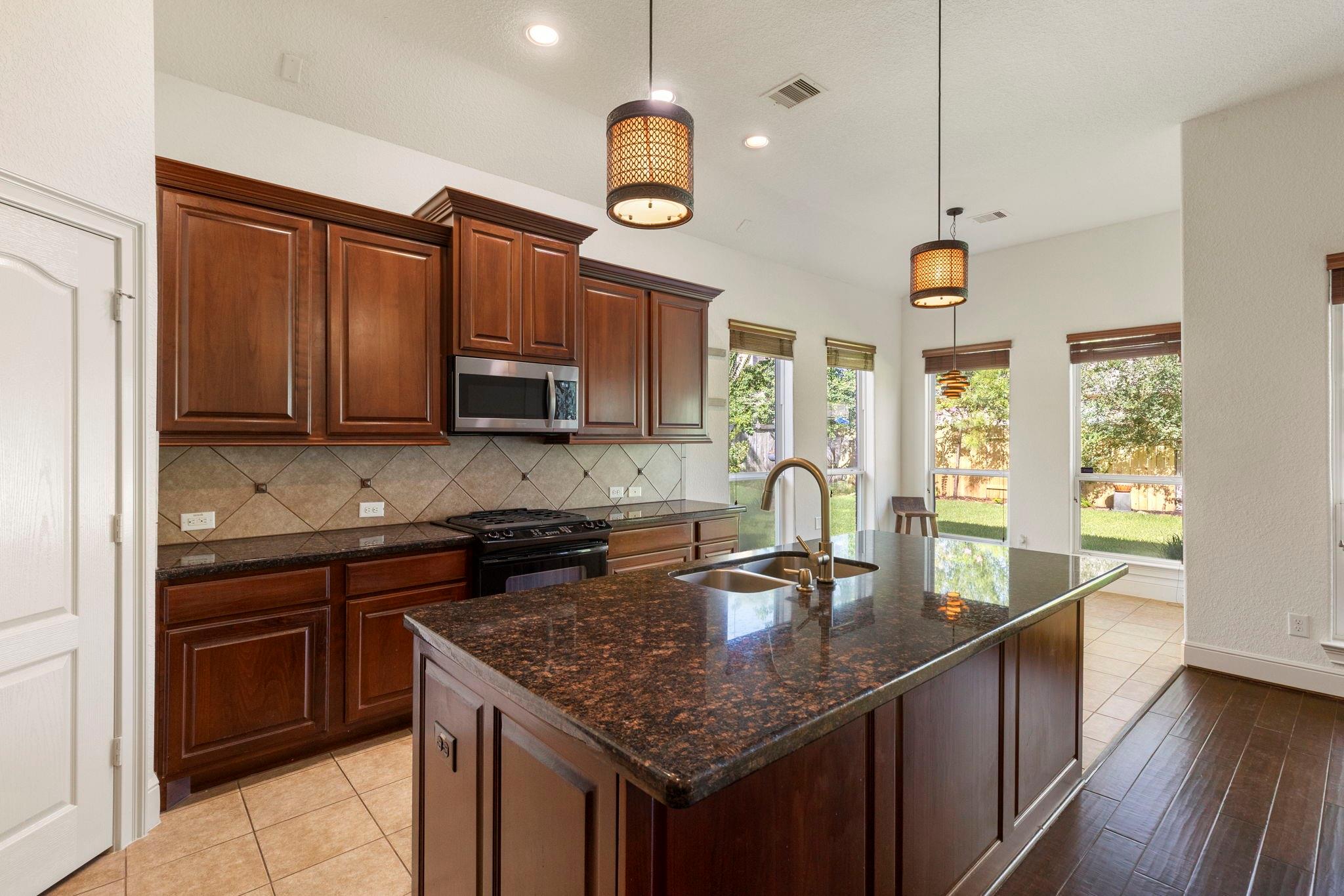 10 Sagamore Ridge Place