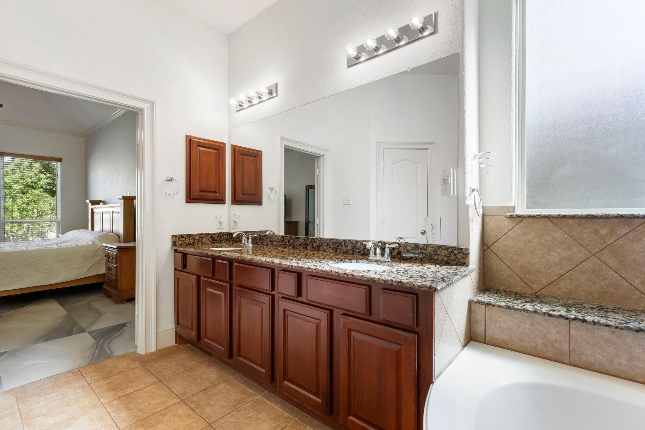 10 Sagamore Ridge Place